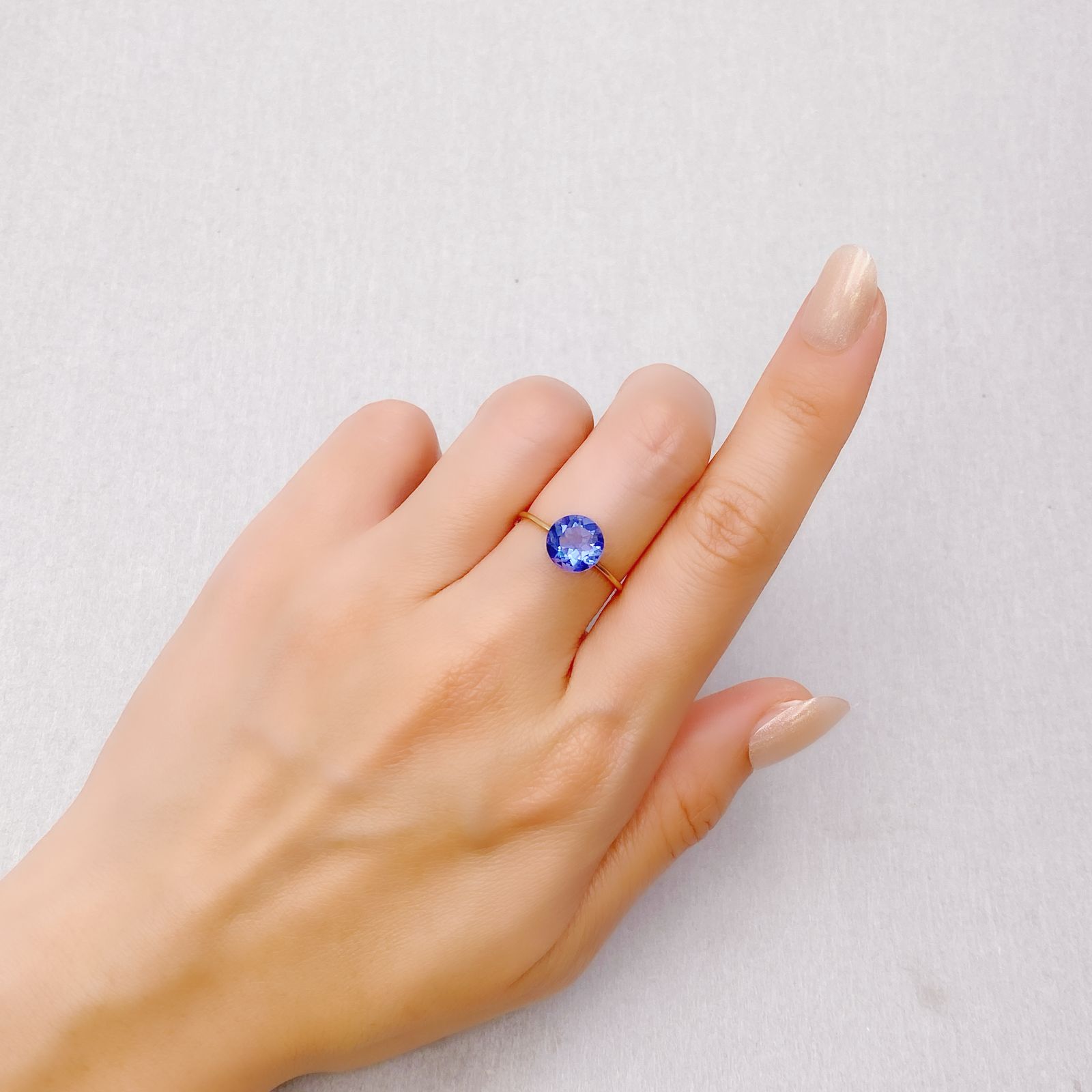カラーチェンジフローライト ブラジル産 2.15ct [241229648]8.1x8.1mm前後