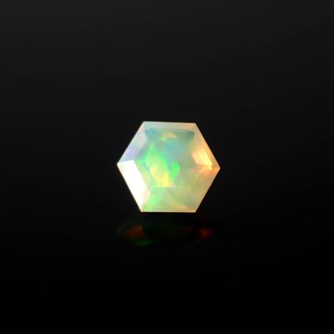 ◇ヘキサゴンカット◇エチオピアオパール エチオピア産 0.13ct[240226215]3.7x3.7mm前後
