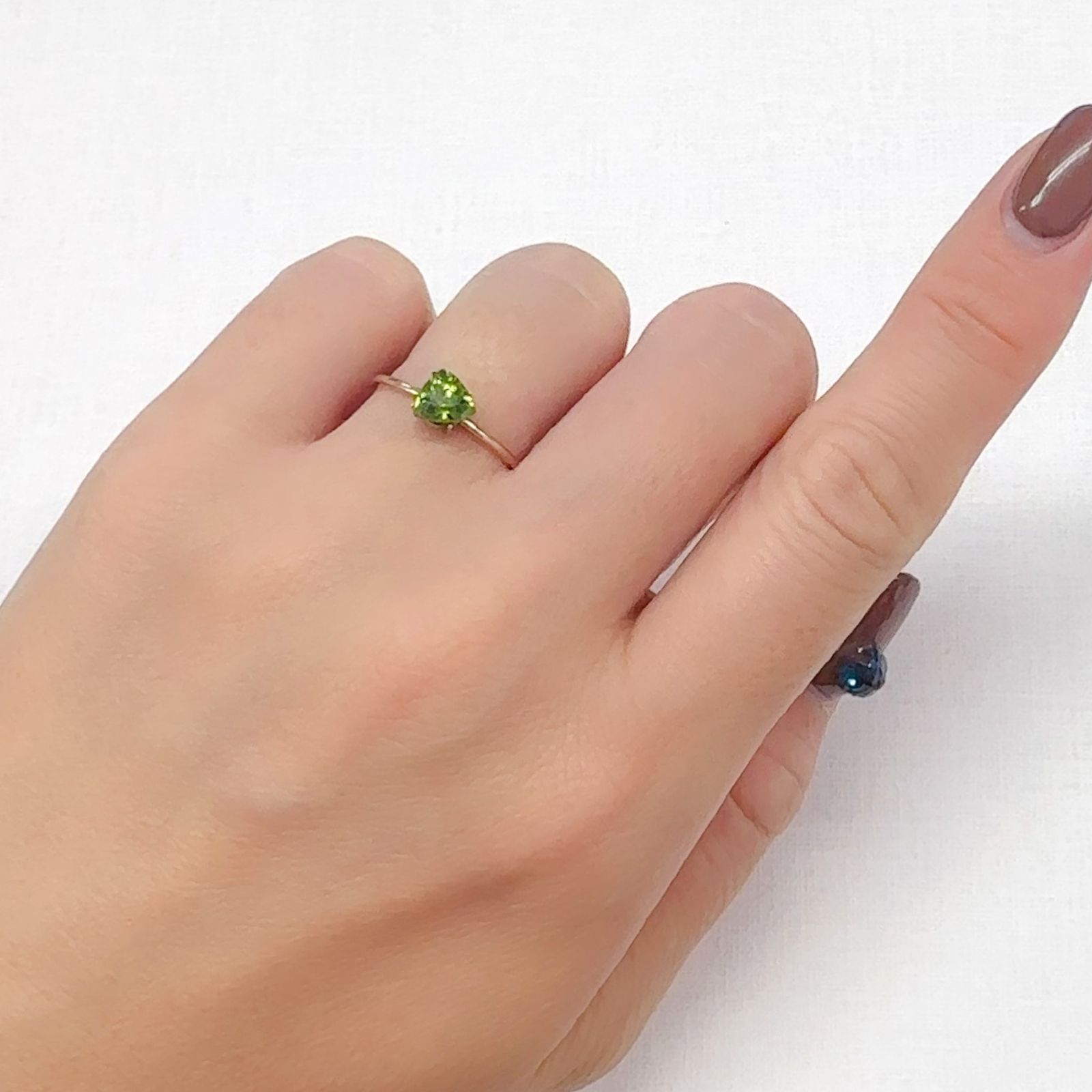 グリーントルマリン(宝石名トルマリン)アフガニスタン産 0.78ct 識別済[240527794]5.8x5.5mm前後