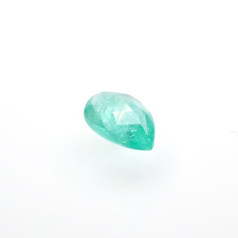 パライバトルマリン(宝石名トルマリン/別名パライバ・トルマリン)ブラジル・パライバ州バターリャ鉱山産 0.033ct 識別済[220616587]2.6x1.9mm前後