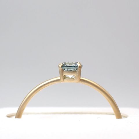 リング空枠：石留め▶サファイア（お客様製作例）