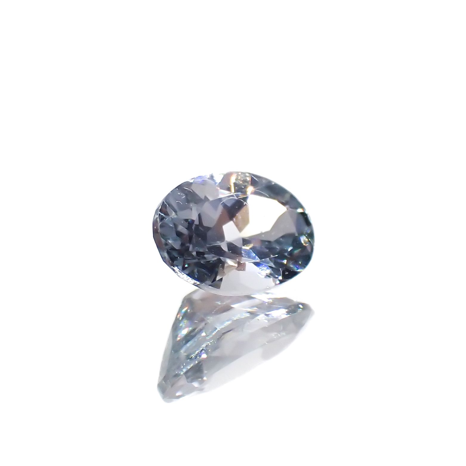 グレースピネル タンザニア産 0.53ct[230421542]5.8x4mm前後