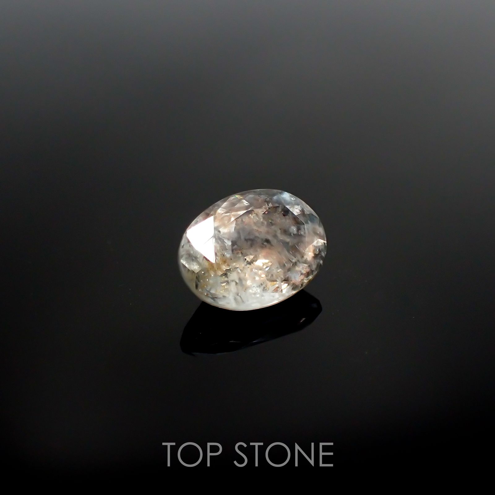 アベンチュリンアクアマリン(宝石名アクアマリン) ナイジェリア産 2.02ct 識別済[210712984]9.8×7.2mm前後