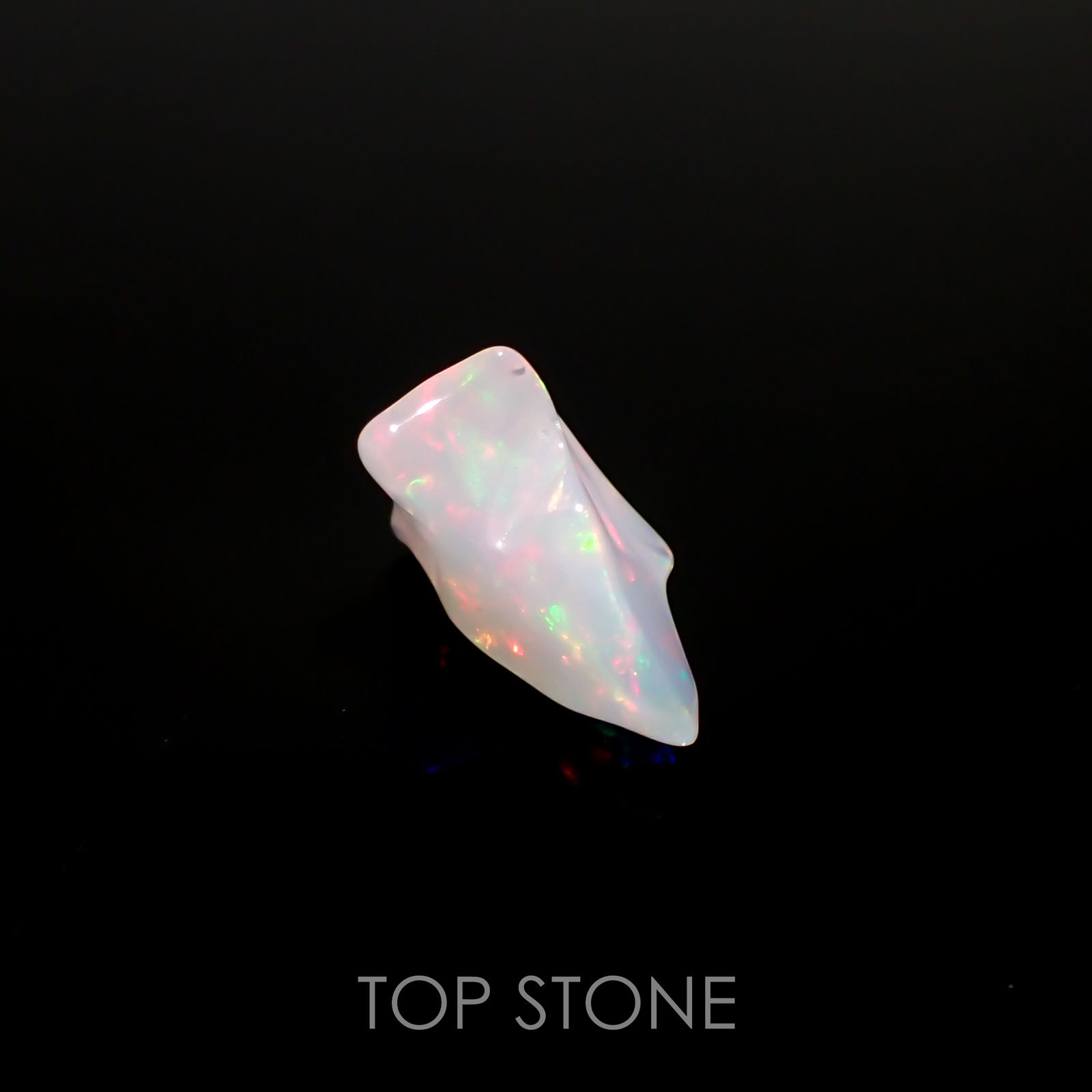 ◇バロック型◇エチオピアオパール(宝石名オパール) エチオピア産 2.98ct 識別済[210813174]14×9.8mm前後