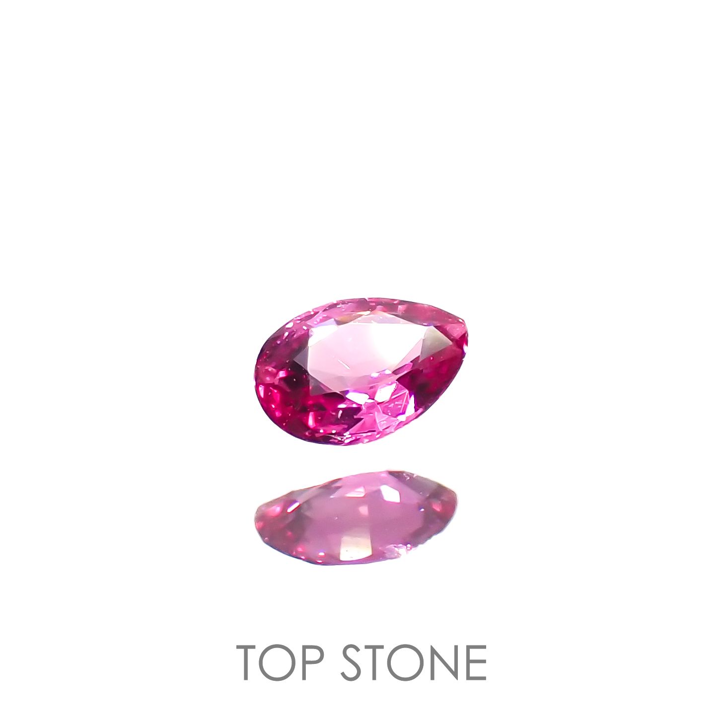 ルビー(宝石名ルビー)モザンビーク産 0.12ct 識別済[220616093]3.5x2.6mm前後