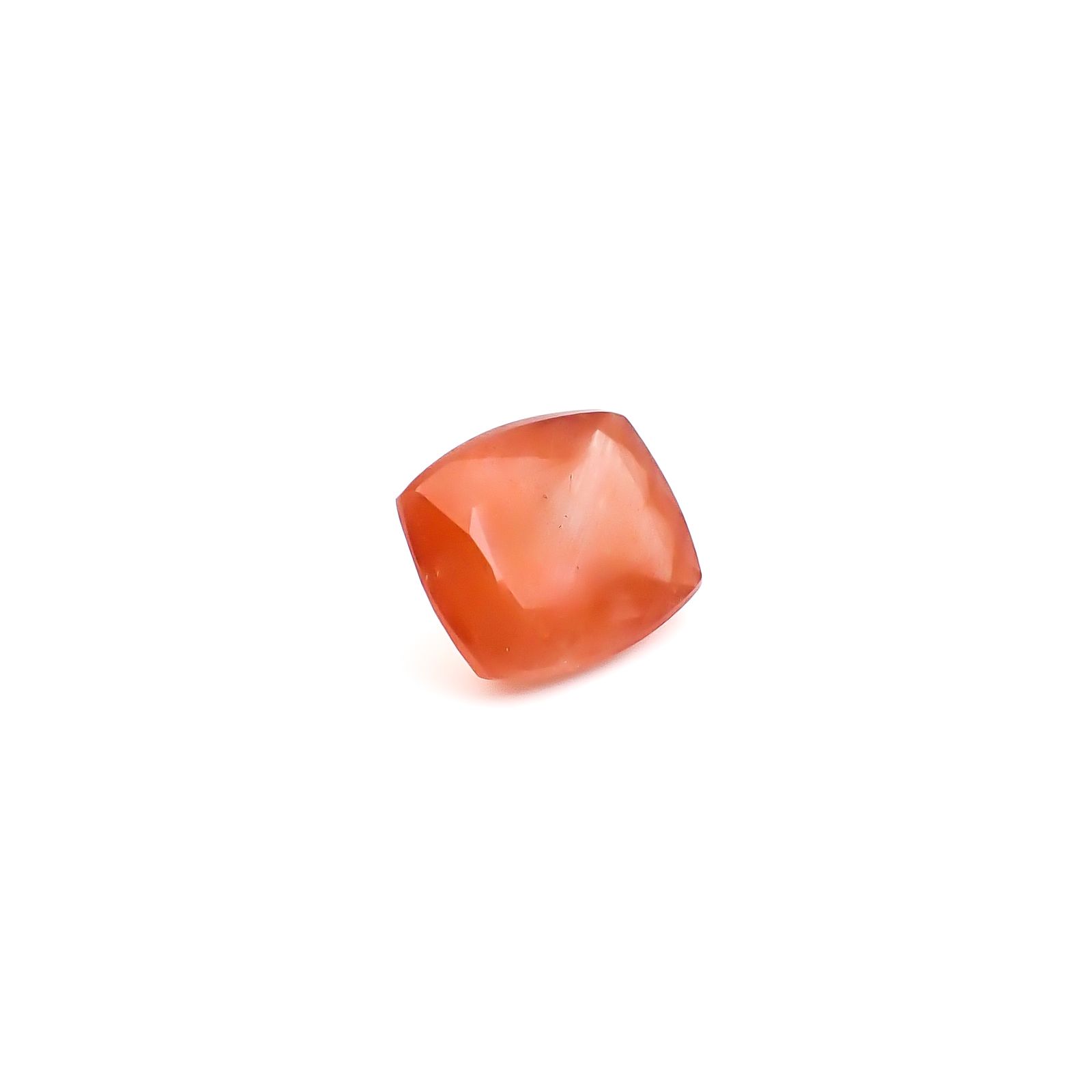 サンストーンスキャポライト(宝石名シーン・スキャポライト)タンザニア産 識別済 3.76ct / 10.8x8.9mm前後 [260832727]