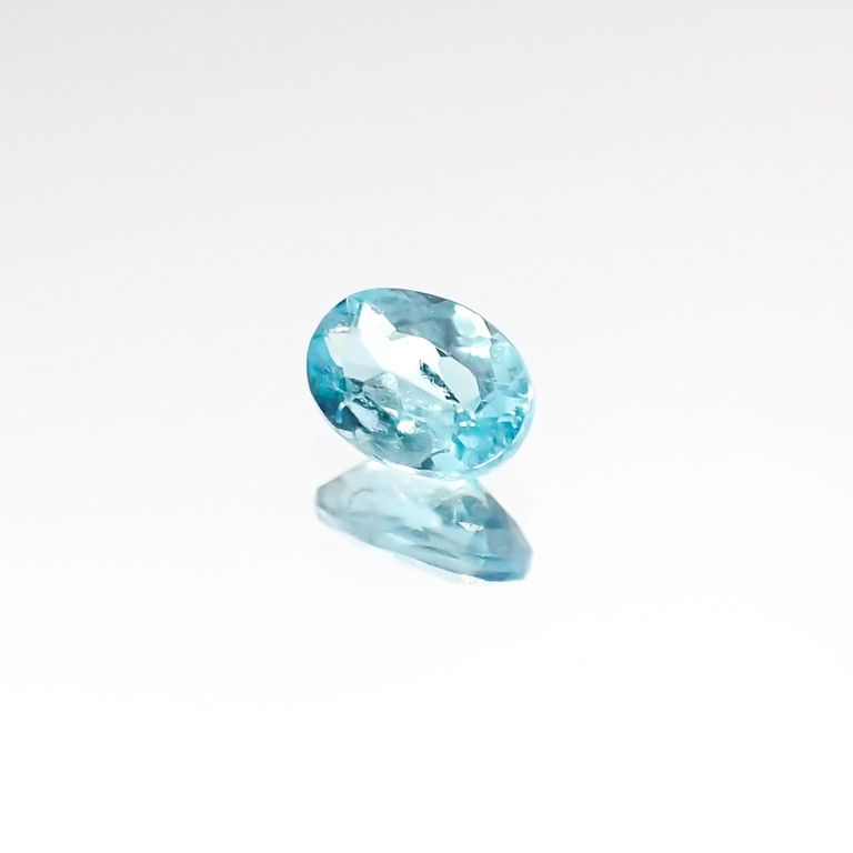 パライバトルマリン(宝石名トルマリン/別名パライバ・トルマリン) ブラジル・パライバ州バターリャ鉱山産 0.12ct 識別済[20096237]3.7×2.5mm前後