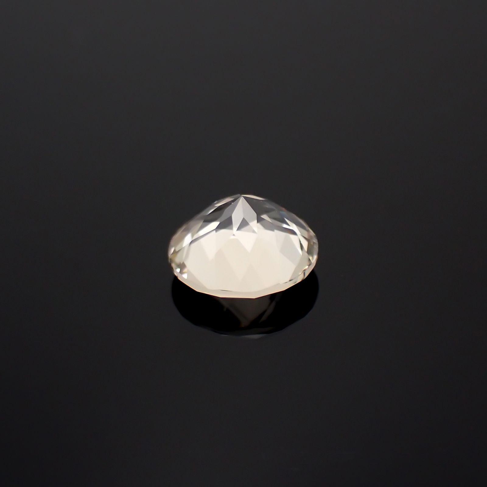 含バリウム・サニディン(宝石名サニディン)ドイツ産 1.31ct 識別済[231224970]7.5x7.5mm前後