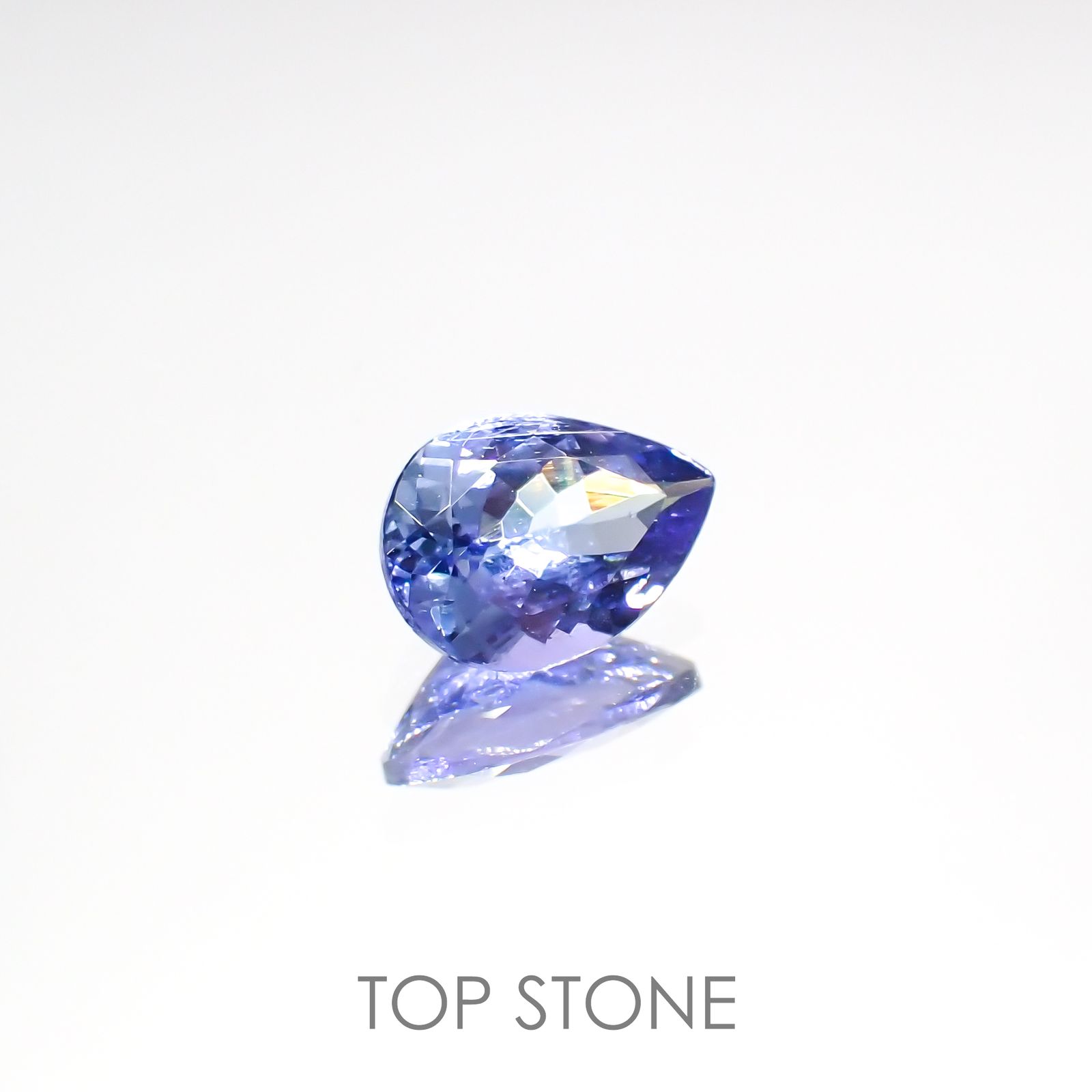 バイカラータンザナイト(宝石名ゾイサイト)タンザニア産 1.03ct 識別済[220515899]8.1x5.8mm前後