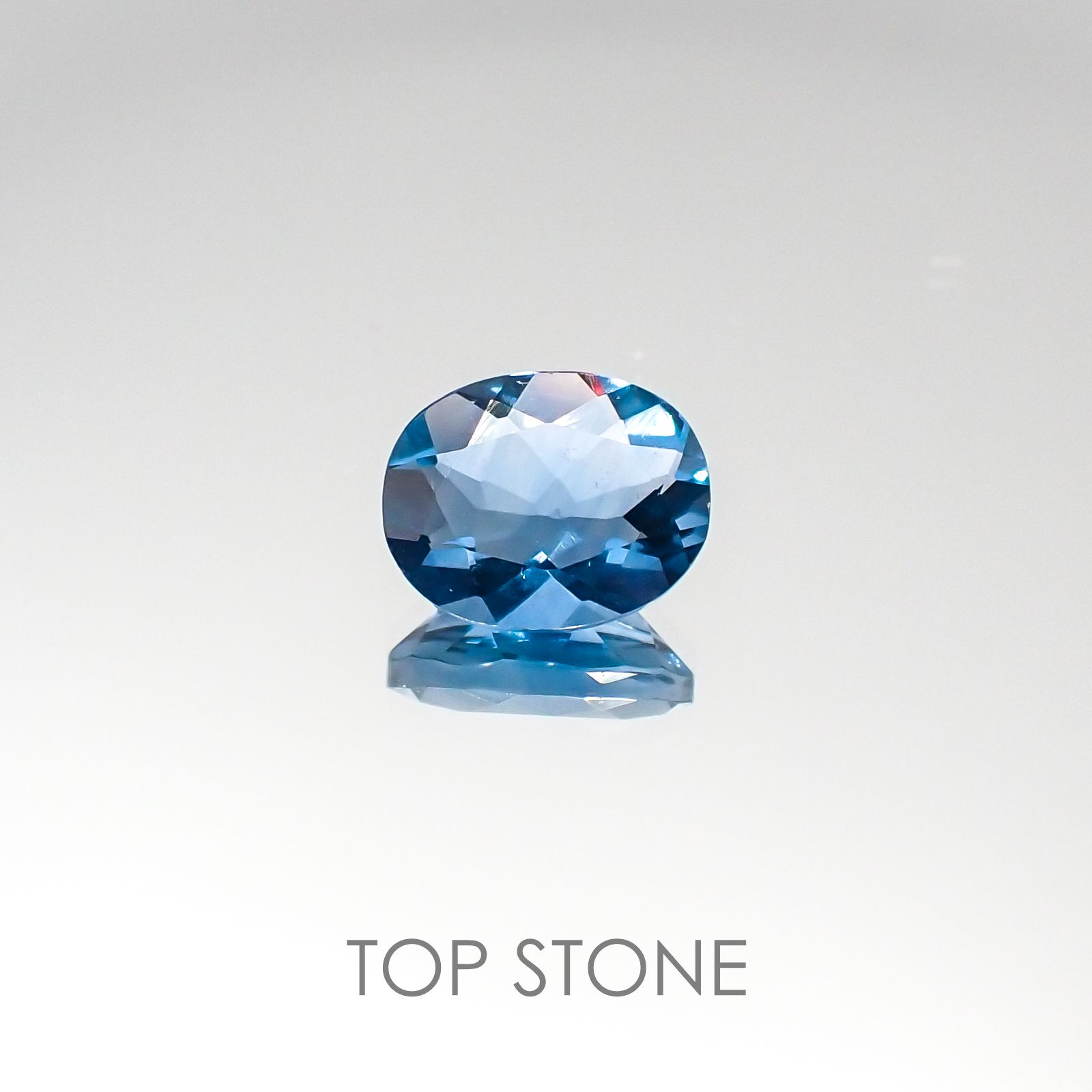 カラーチェンジフローライト ブラジル産 ルース 2.9ct[20095829]10.2×8.1mm前後