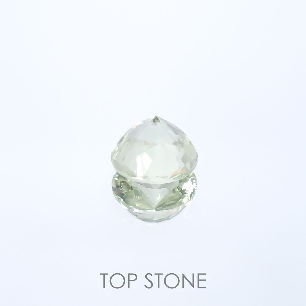 モンテブラサイト(宝石名モンテブラサイト)マダガスカル産 0.55ct 識別済[220817424]5.3x5.2mm前後
