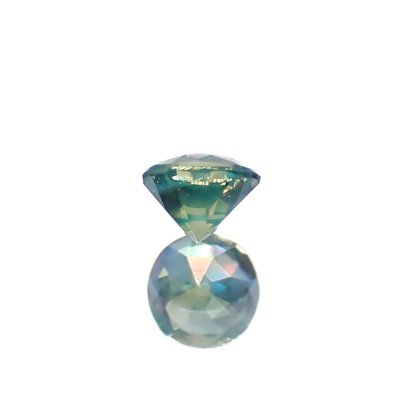 アレキサンドライトキャッツアイ ブラジル・ミナスジェライス州ヘマチタ鉱山産 0.086ct[240929038]2.5x2.5mm前後