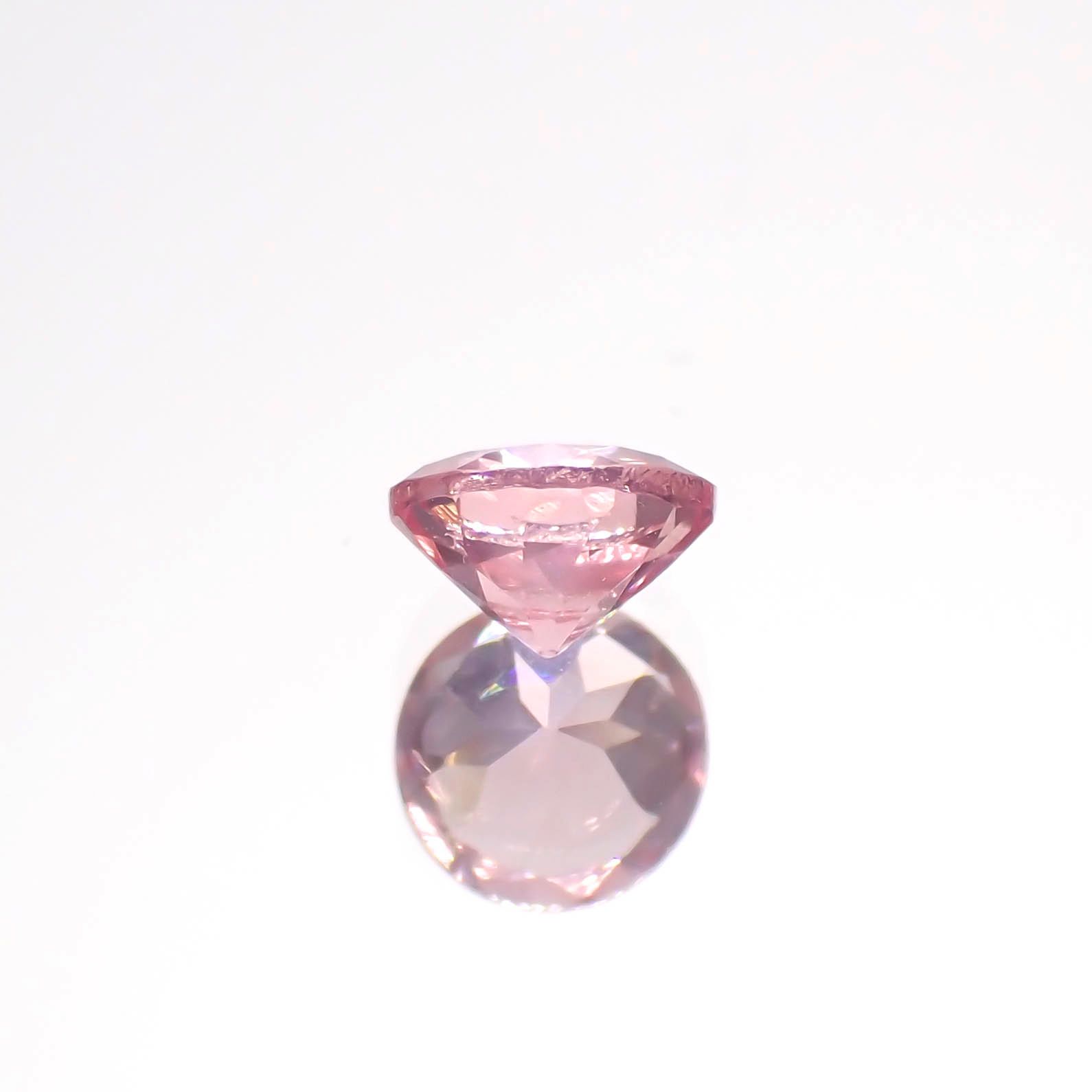 シルキーピンクスピネル タンザニア産 0.40ct[230421573]4.4x4.4mm前後