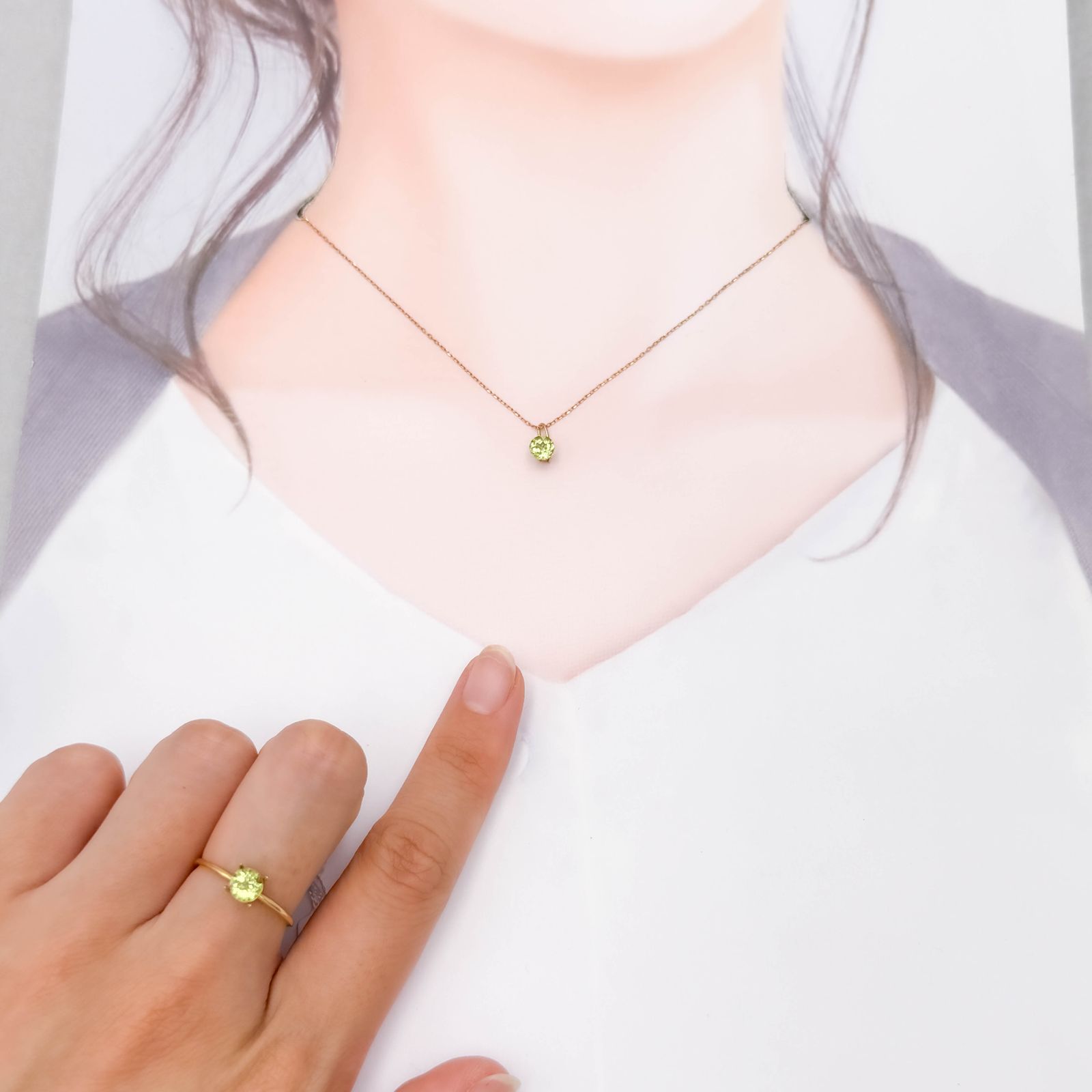 ◇ペアセット◇ペリドット 中国産 0.97ct(2pcs合計) [250730795]5x4.9mm前後