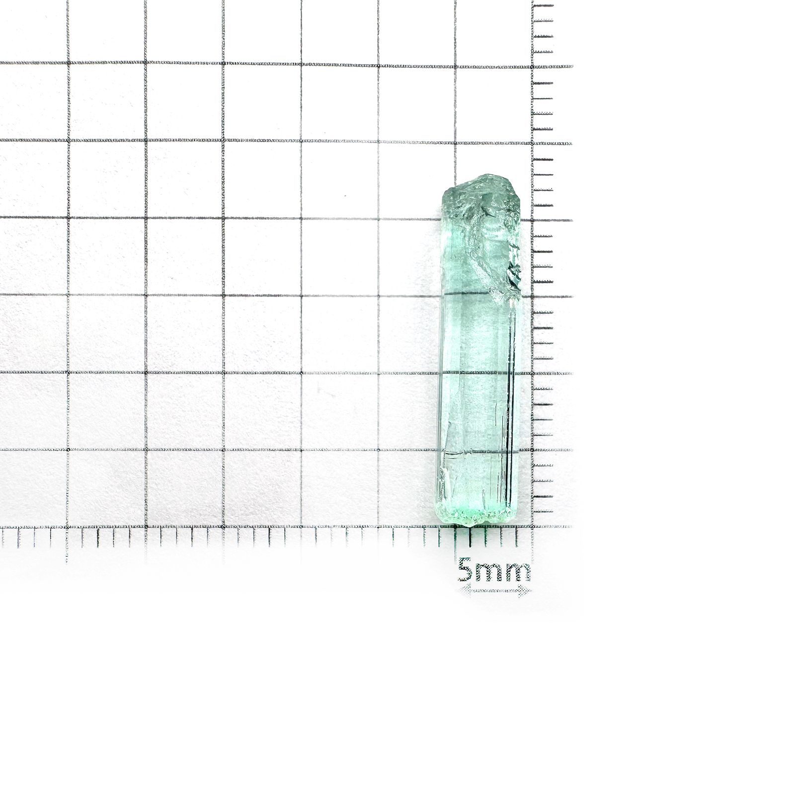 エメラルド柱状結晶 原石 コロンビア産 4.78ct[240427261]22.3x4.8mm前後