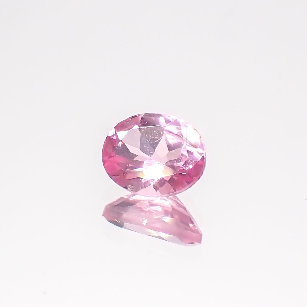 シルキーピンクスピネル タンザニア産 0.38ct[230421569]4.9x3.9mm前後