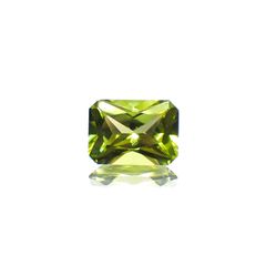 ペリドット 中国産 1.37ct[230622294]8.1x5.9mm前後