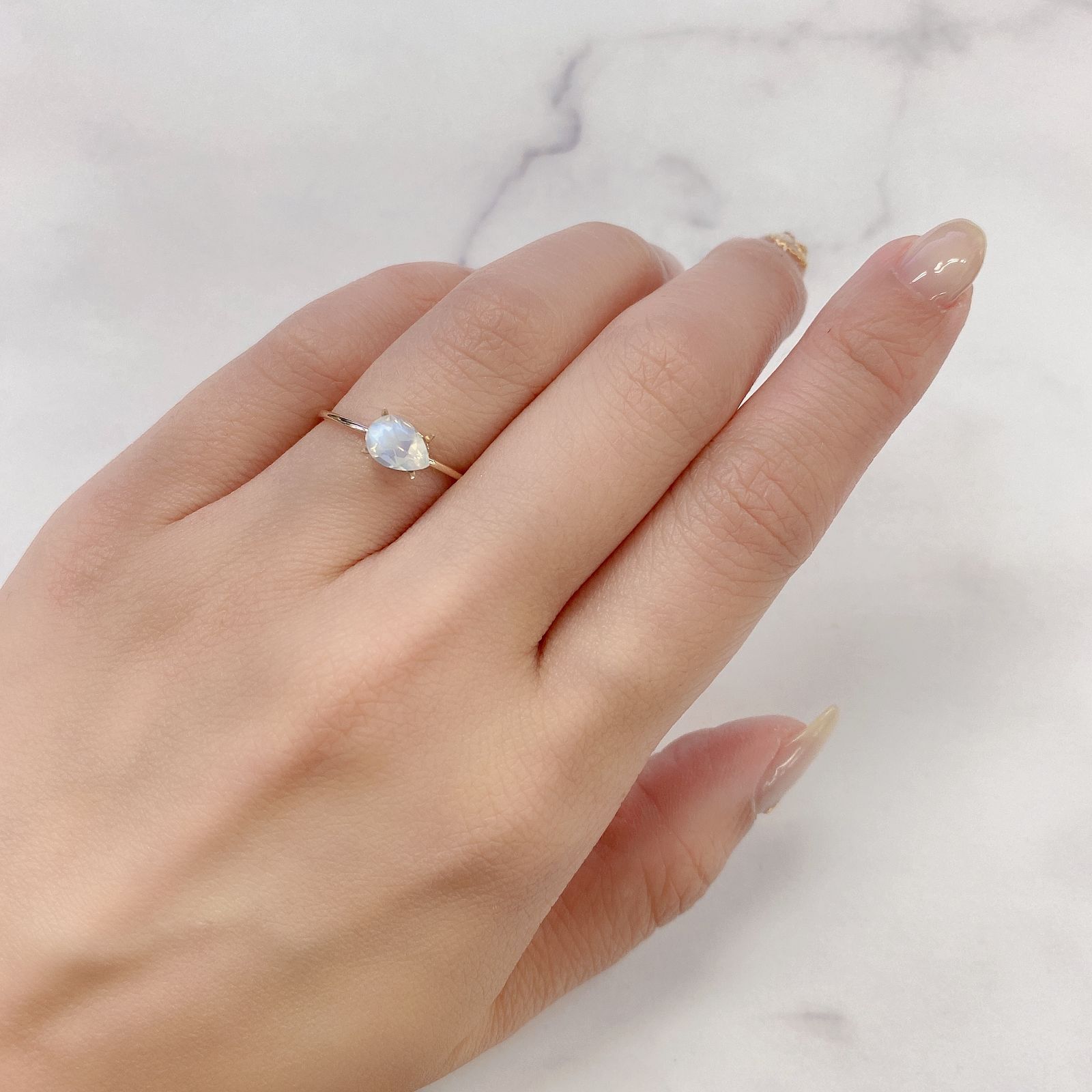 ムーンストーン(宝石名ムーンストーン)インド/スリランカ産 0.57ct 識別済[211113670]7x5mm前後