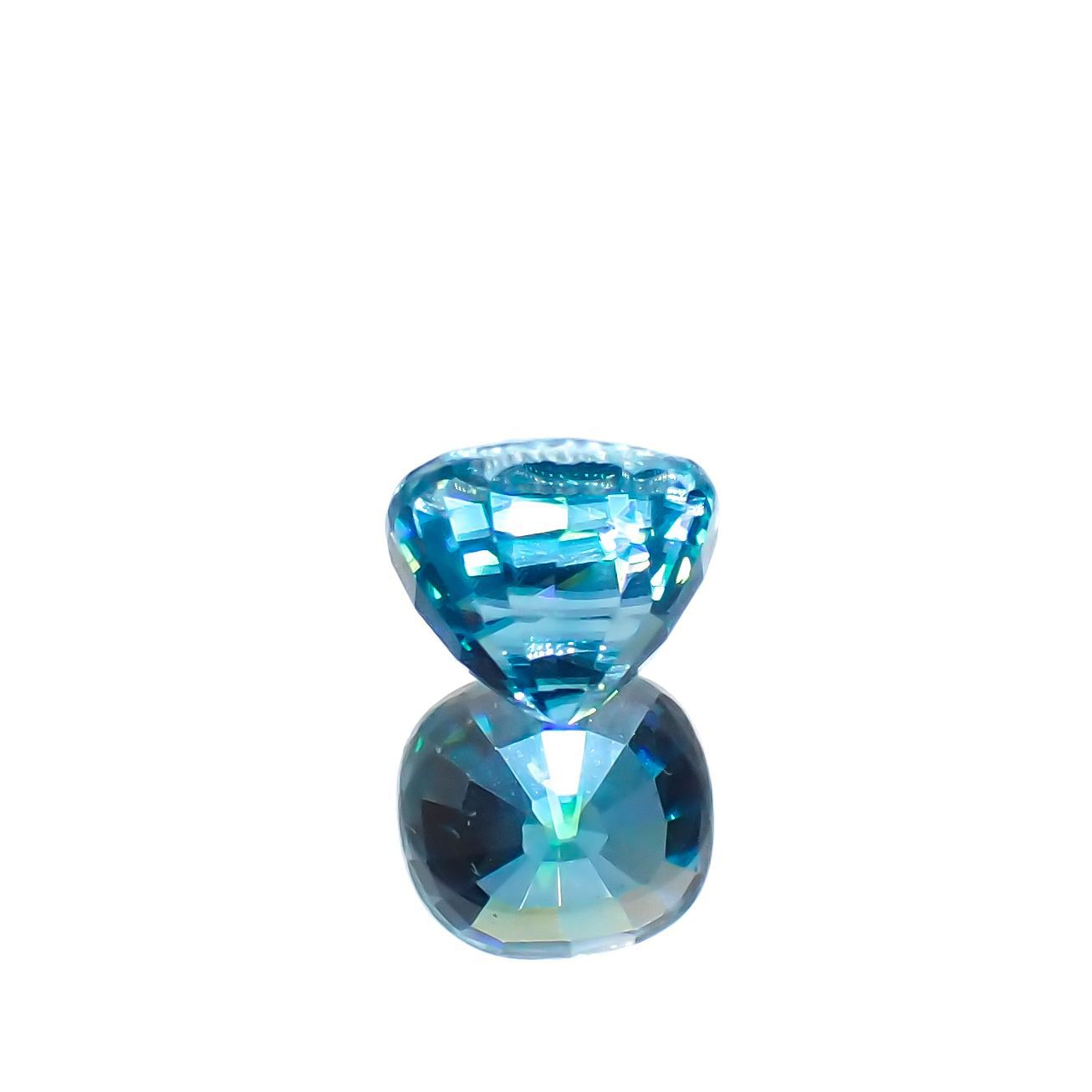 ラタナキリブルージルコン カンボジア産 1.56ct[220917932]5.7x5.3mm前後