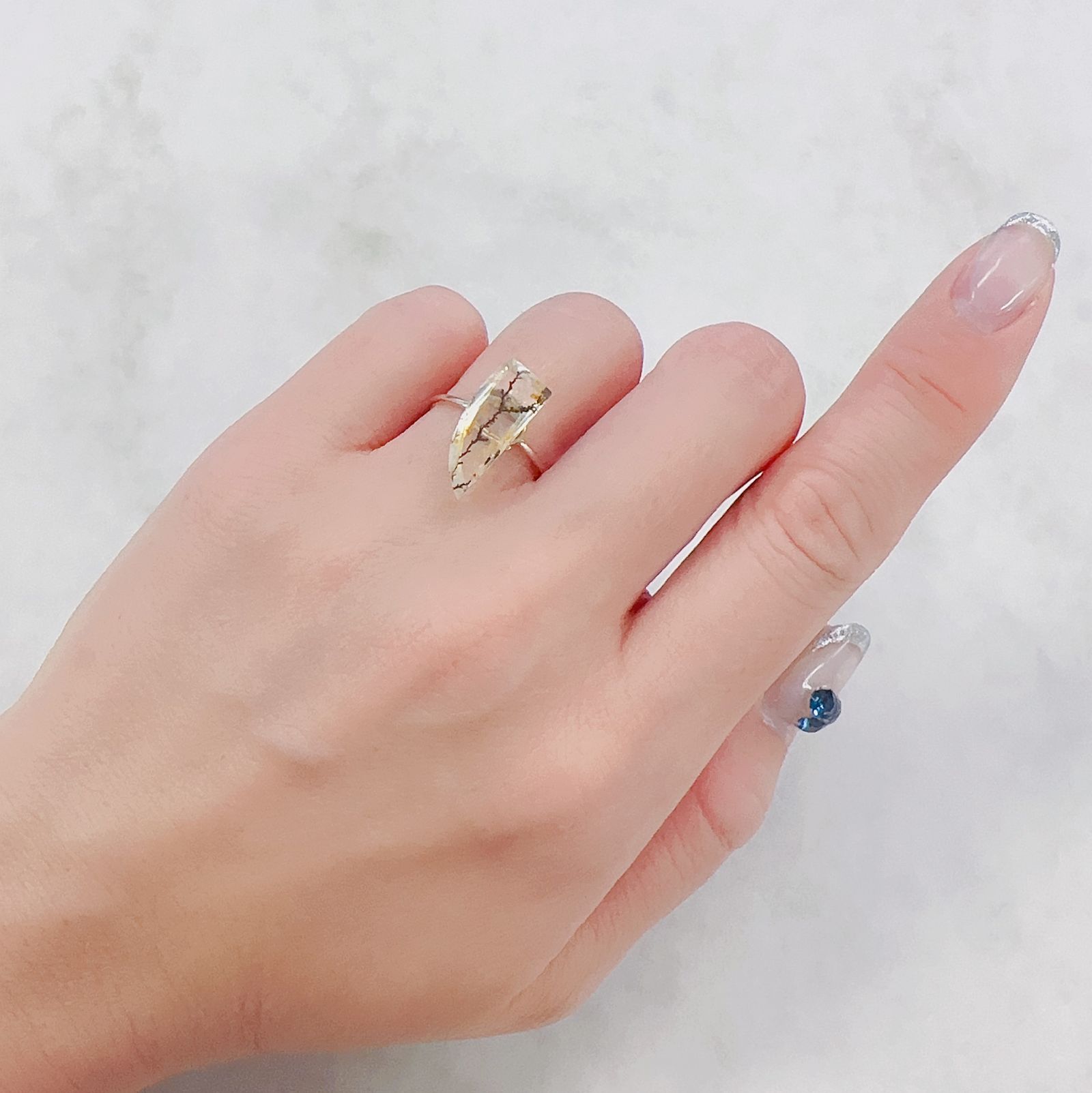 ◇カスタムカット◇デンドリチッククォーツ ブラジル産 3.35ct[230622442]16.6x6.8mm前後