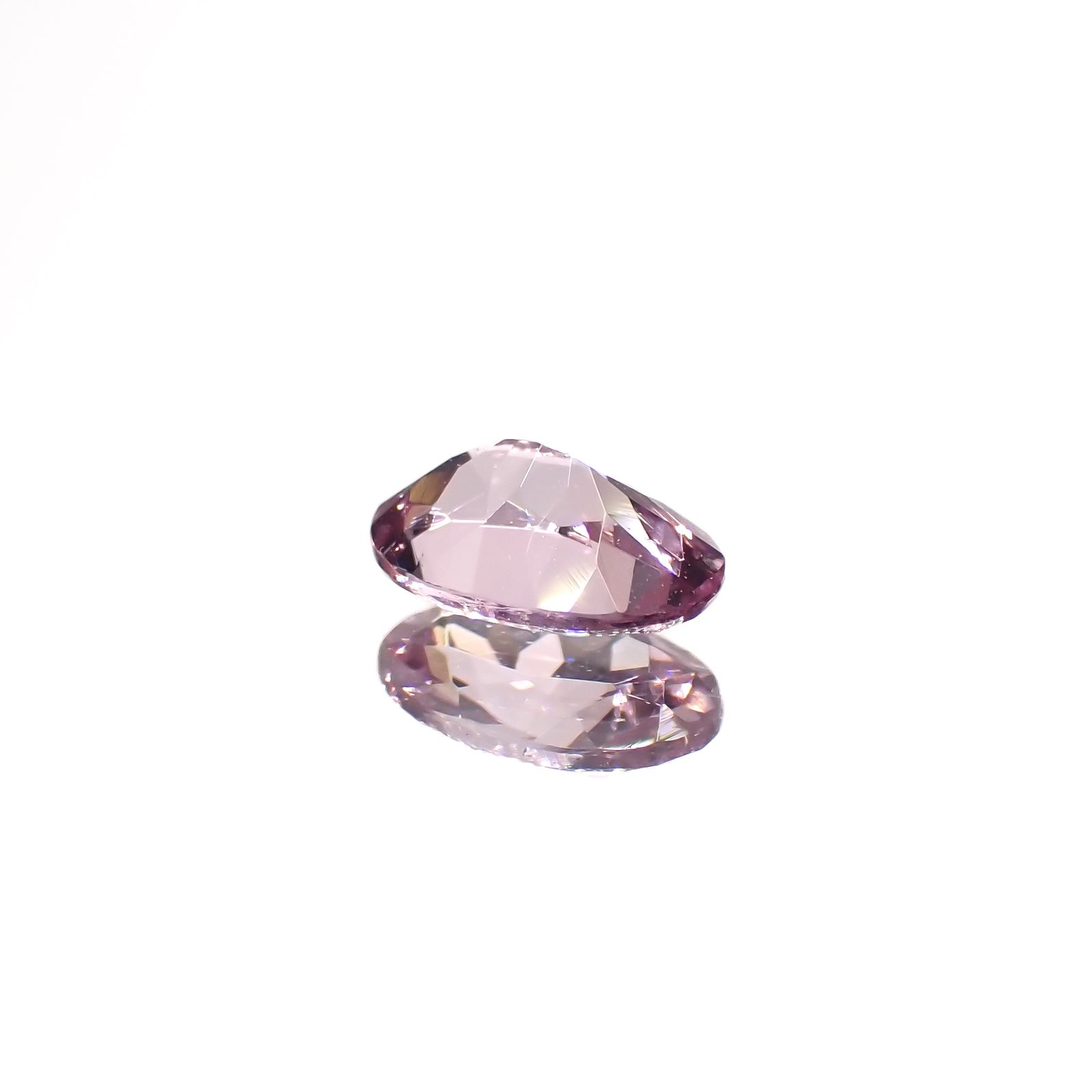 ドラゴンガーネット タンザニア産 0.49ct[230421451]5.9x4mm前後