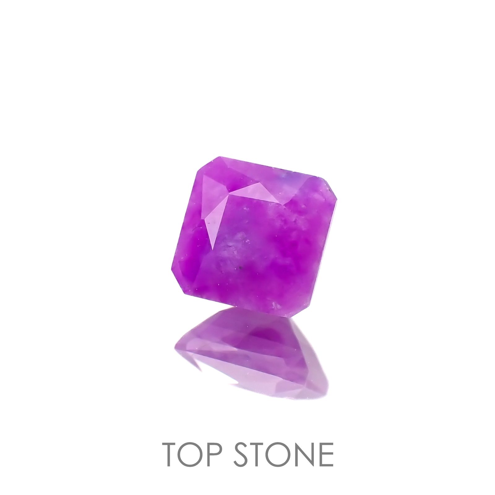 スギライト 南アフリカ産 0.93ct[220917606]5.8x5.6mm前後