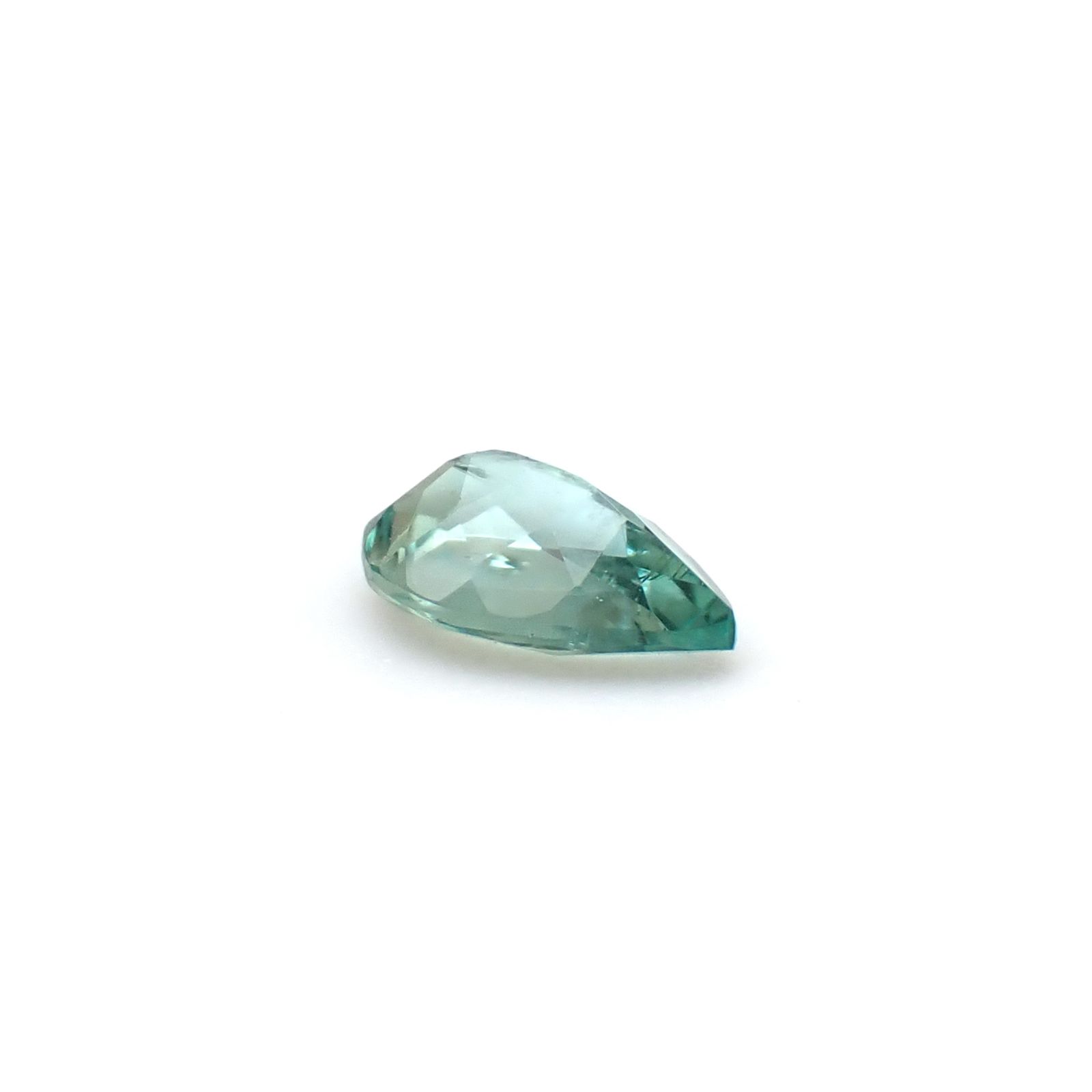 グリーンゾイサイト(宝石名グリーン・ゾイサイト)タンザニア産 識別済 0.26ct / 5.2x3.3mm前後 [260932857]