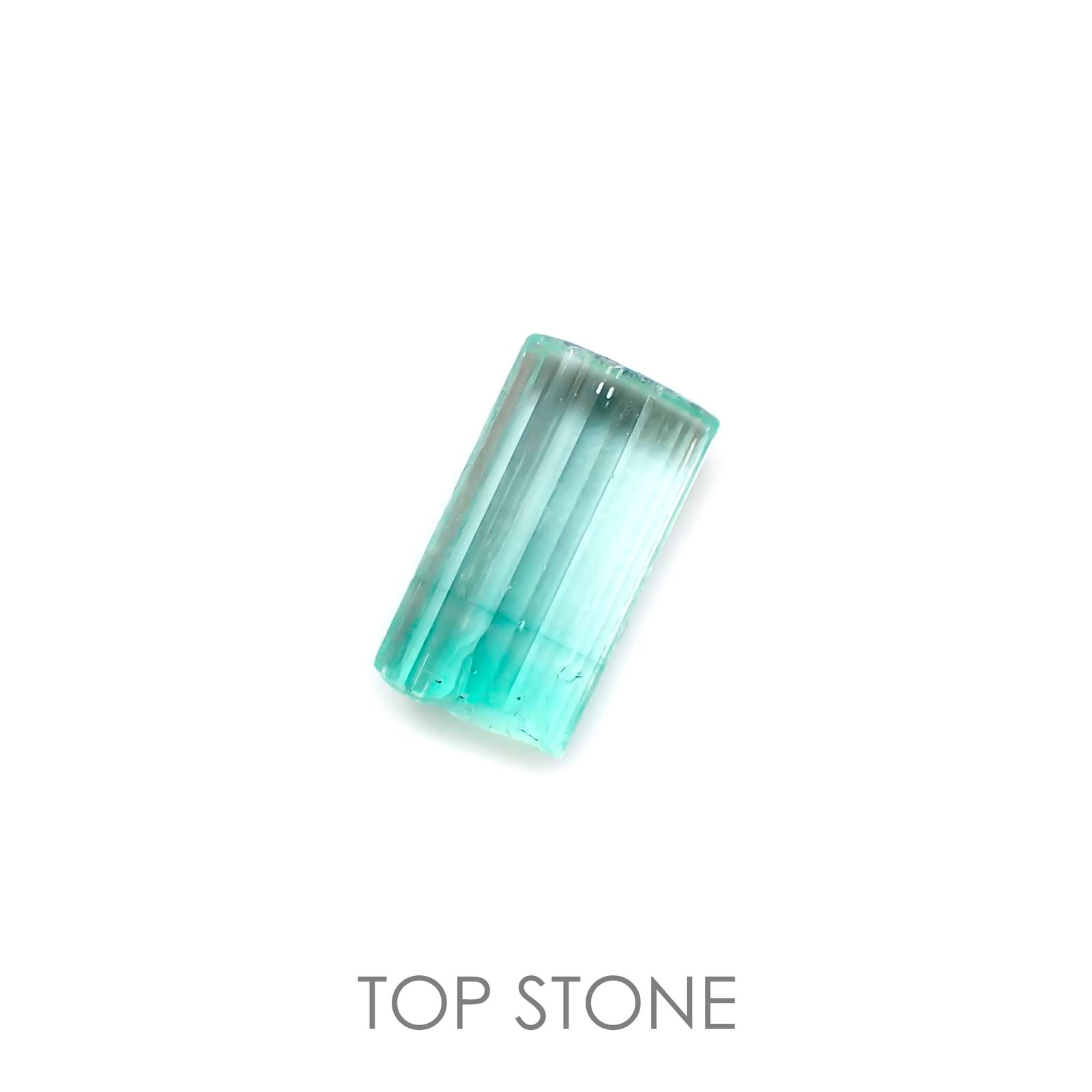 エメラルド(宝石名エメラルド ヘッド・ベリル) コロンビア産 原石・結晶 2.564ct ソ付(彩珠)[20062735]9.9×5.4mm前後