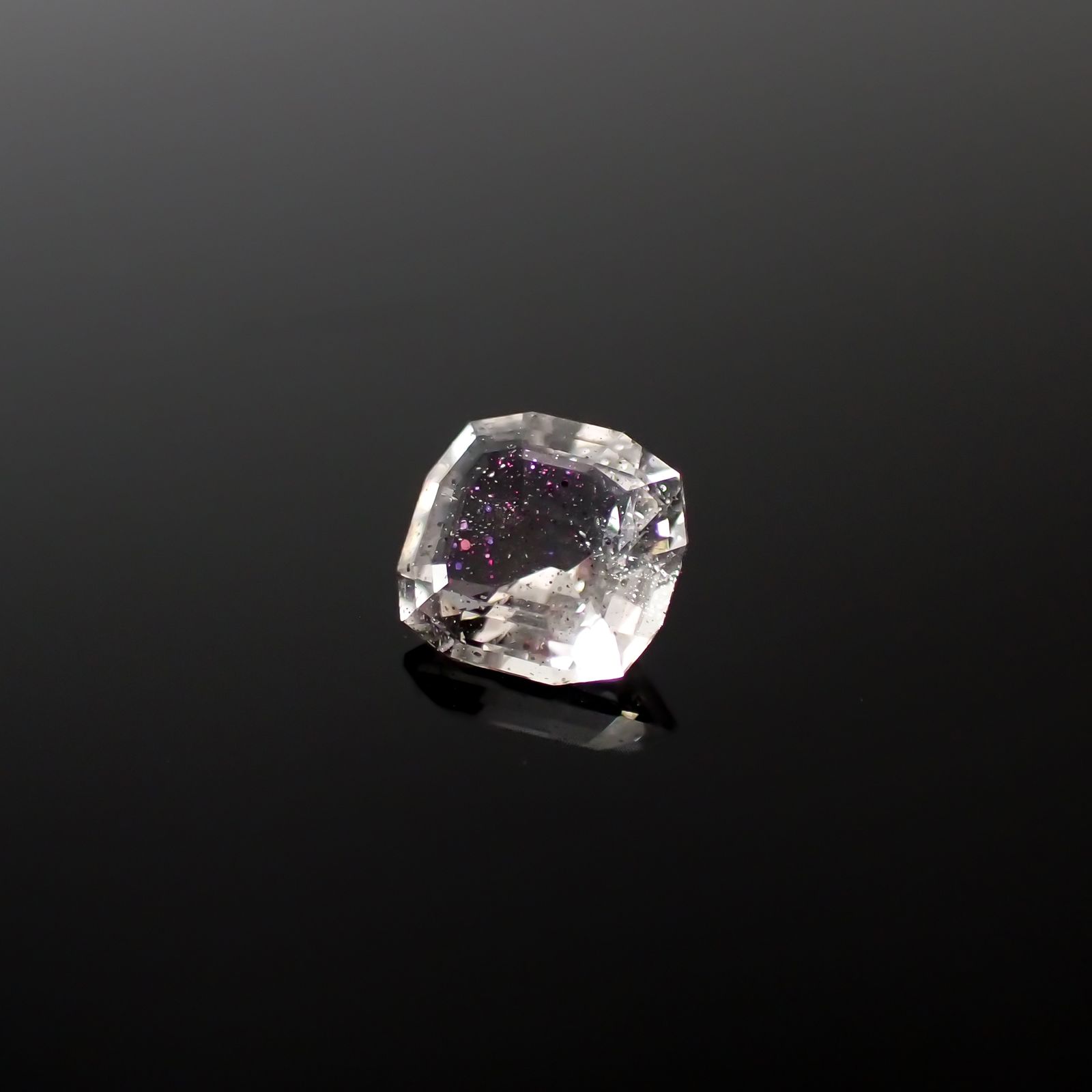 ◇カスタムカット◇ティンカーベルクォーツ ブラジル産 0.46ct[240125450]5.4x5.1mm前後