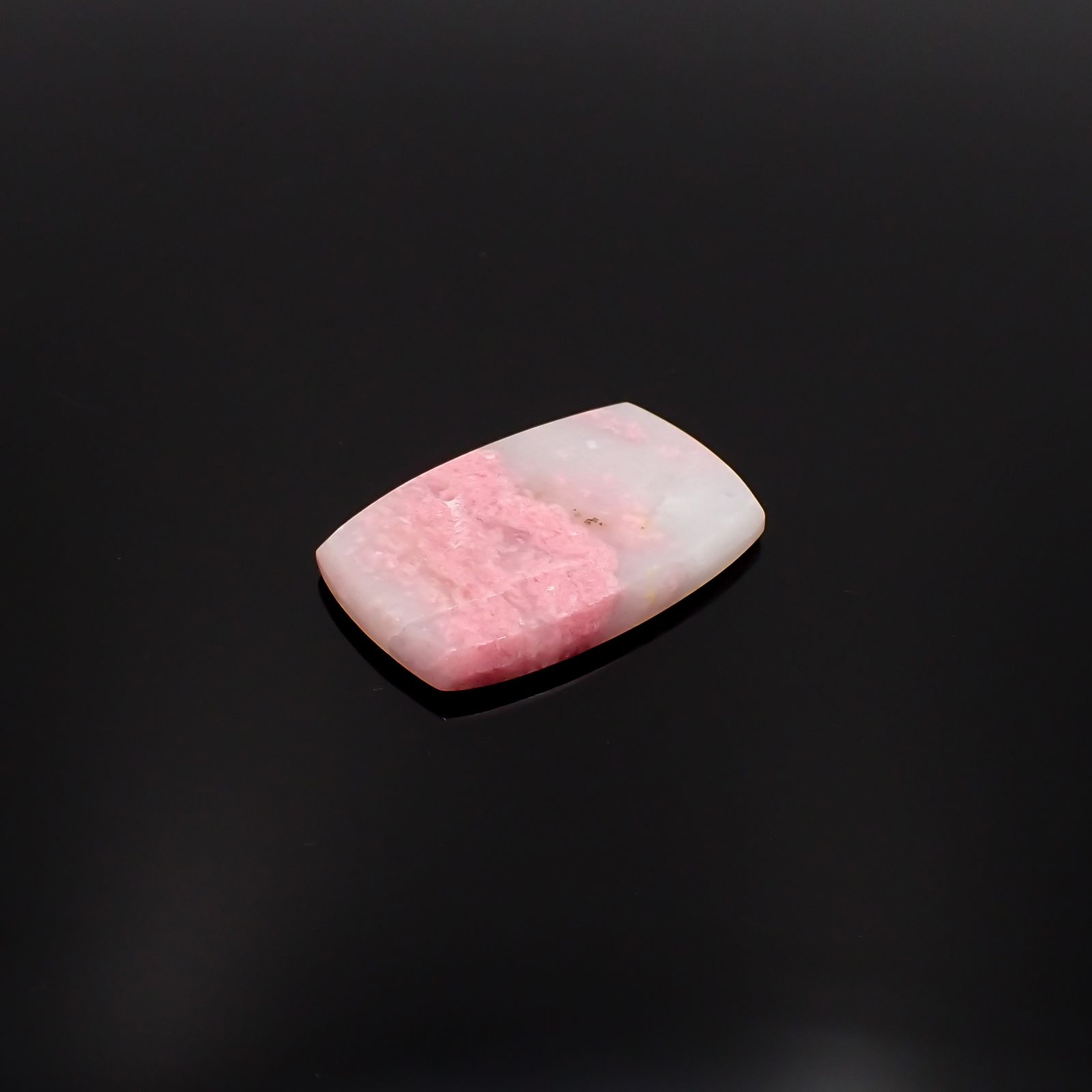 ピンクパッションクォーツ イタリア産 20.05ct[230421557]27.9x18.5mm前後