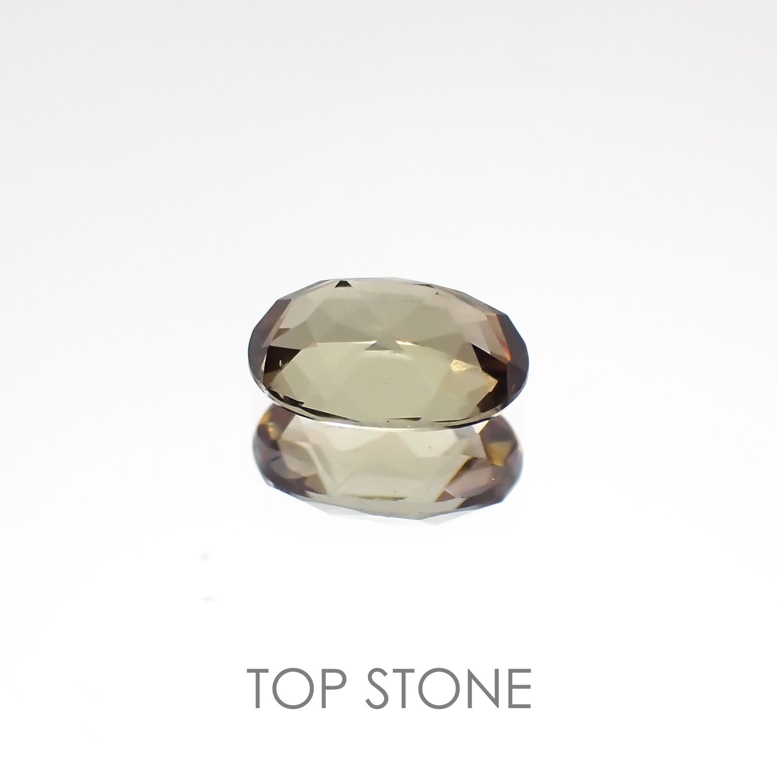 バイカラーアンダリュサイト スリランカ産 ルース 0.45ct[20117471]5.9×3.9mm前後