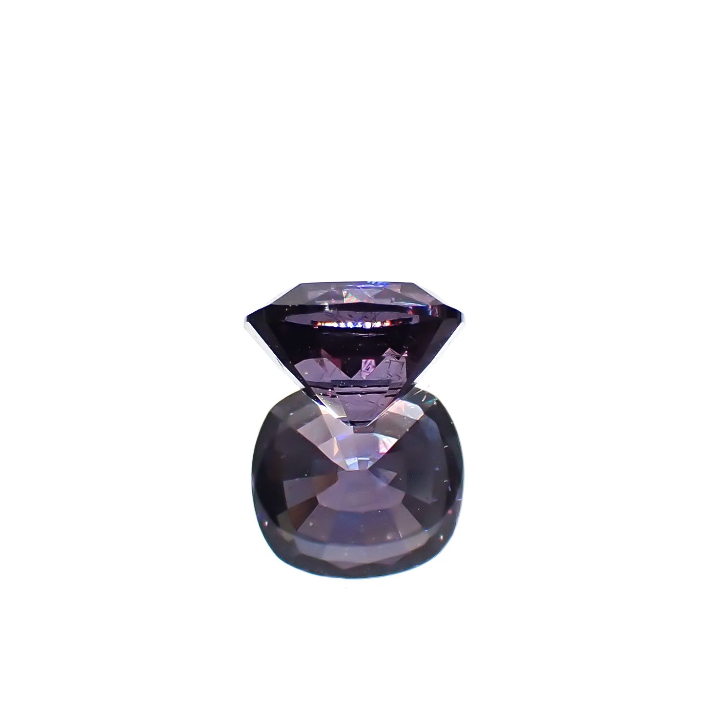 ベキリーブルーガーネット（カラーチェンジガーネット アレキタイプ） マダガスカル・ベキリー産 0.75ct[240628287]5.4x5mm前後