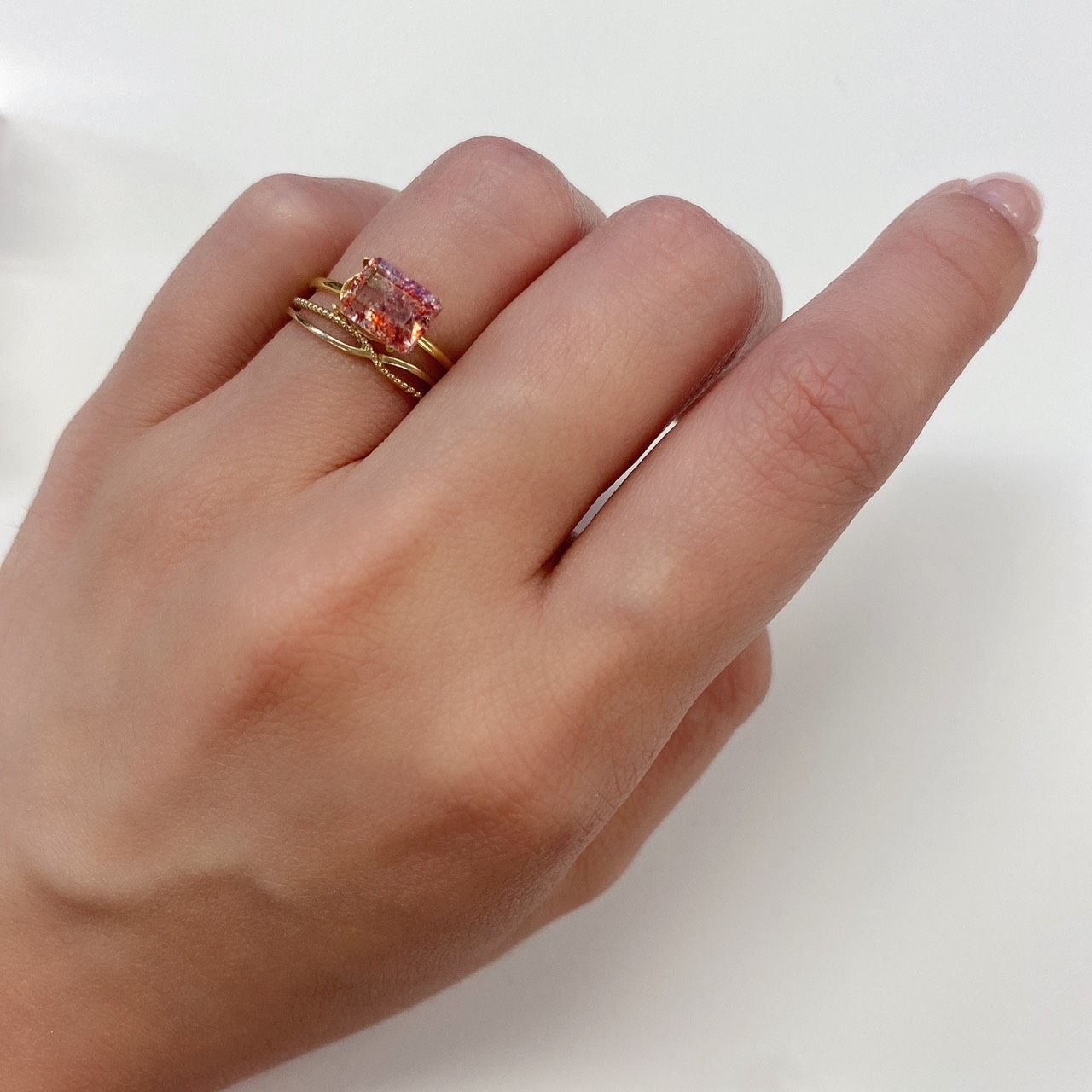 ファイヤークォーツ ナイジェリア産 ルース 1.3ct[210610715]8×5.9mm前後