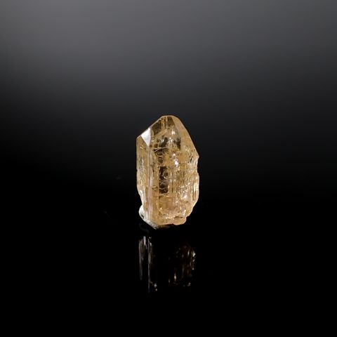 インペリアルトパーズ 原石 ザンビア産 15.34ct [241029242]18.4x8.2mm前後