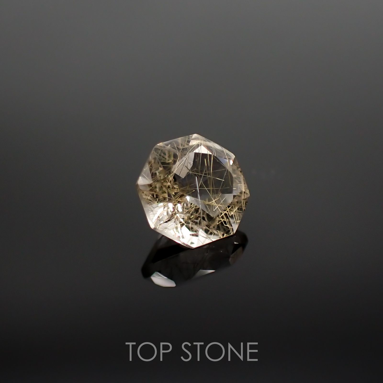 ◇オクタゴンカット◇ルチルクォーツSA(宝石名ルチルレイテッド・クォーツ) ブラジル産 0.92ct 識別済[210611303]6.2×6.1mm前後