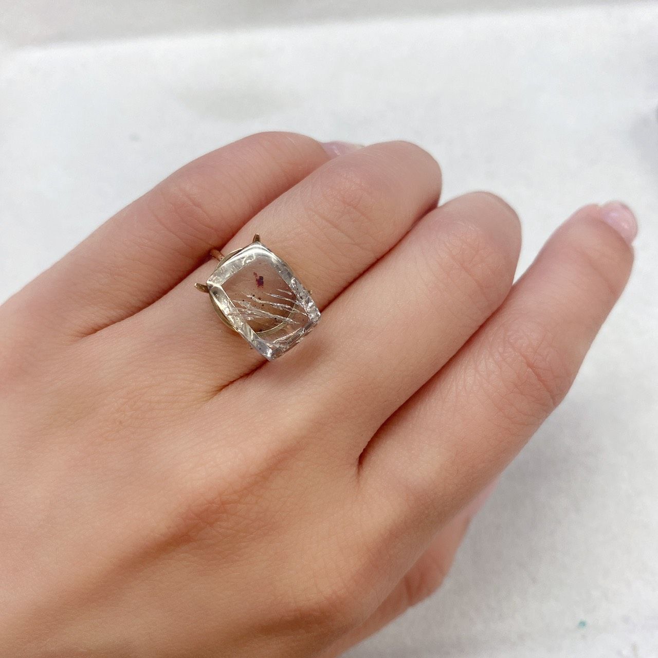 ティンカーベルクォーツ ブラジル産 6.62ct[210812206]13.9×10.1mm前後