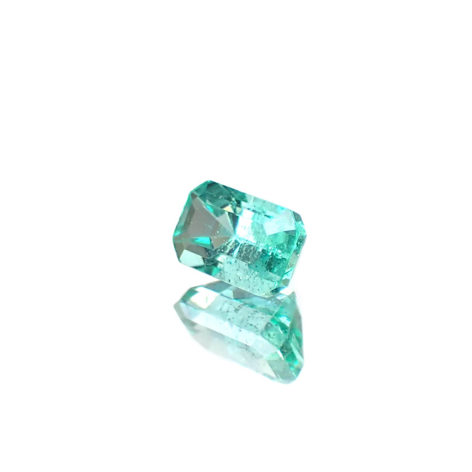 エメラルド ザンビア産 0.31ct [250430231]4.7x2.8mm前後