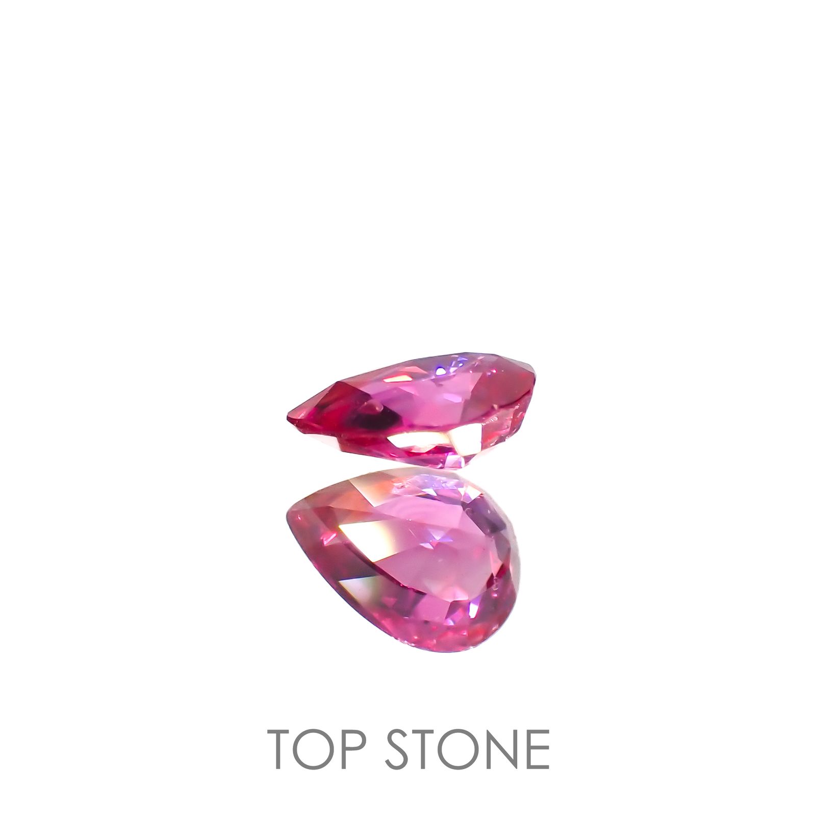 ルビー(宝石名ルビー)モザンビーク産 0.61ct 識別済[220616087]5.9x4.9mm前後