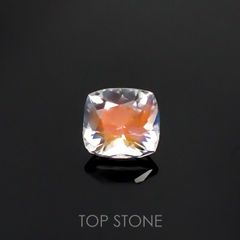 レインボームーンストーン(アンデシンラブラドライト) マダガスカル産 ルース 0.36ct[210611269]4.5×4.2mm前後