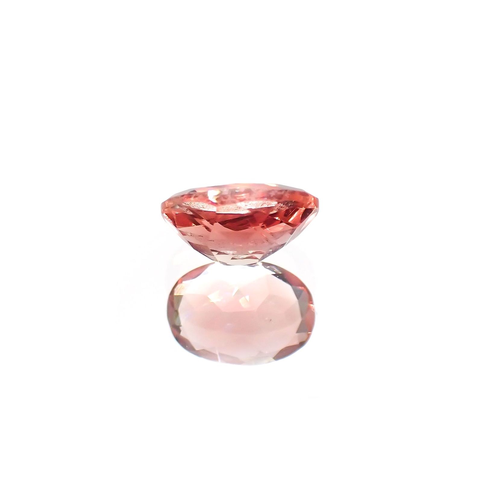 アンデシン(宝石名アンデシン)チベット産 識別済 0.59ct / 6.6x4.6mm前後 [220115259]