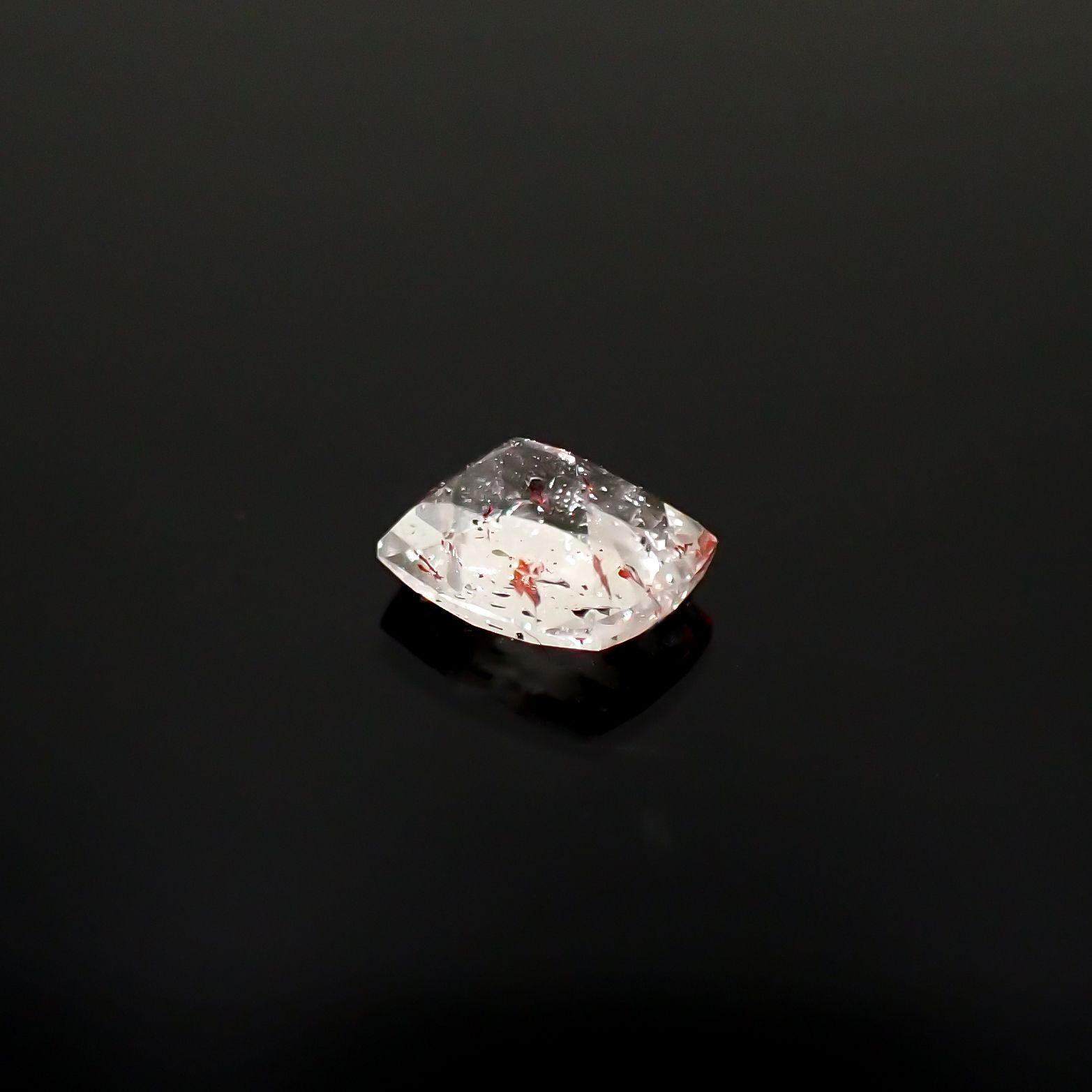 ティンカーベルクォーツ ブラジル産 0.41ct[240125446]5.3x4.5mm前後