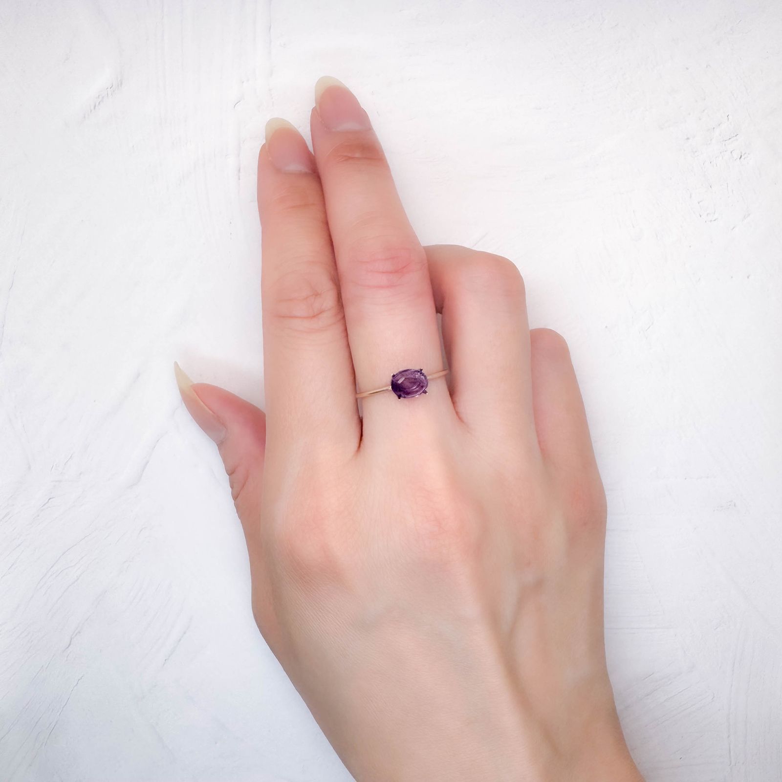 ◇リバーシブル・カスタムカット◇アメジストエレスチャル ナイジェリア・カラバル産 0.90ct [250730860]6.9x5.3mm前後