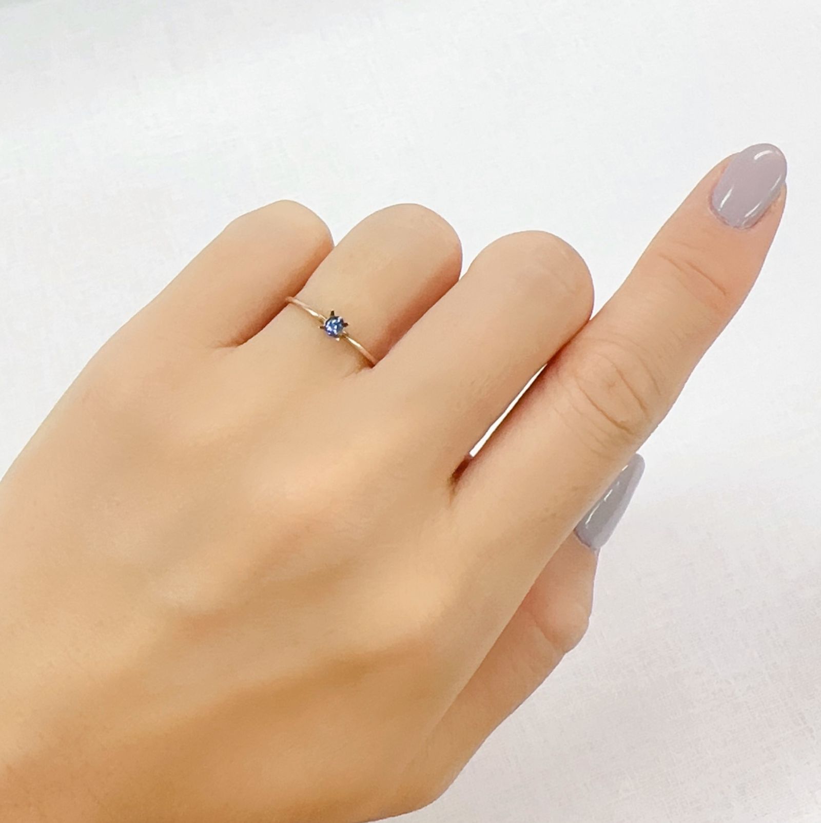 ベニトアイト アメリカ・カリフォルニア州産 0.070ct[230823203]3.1x2mm前後