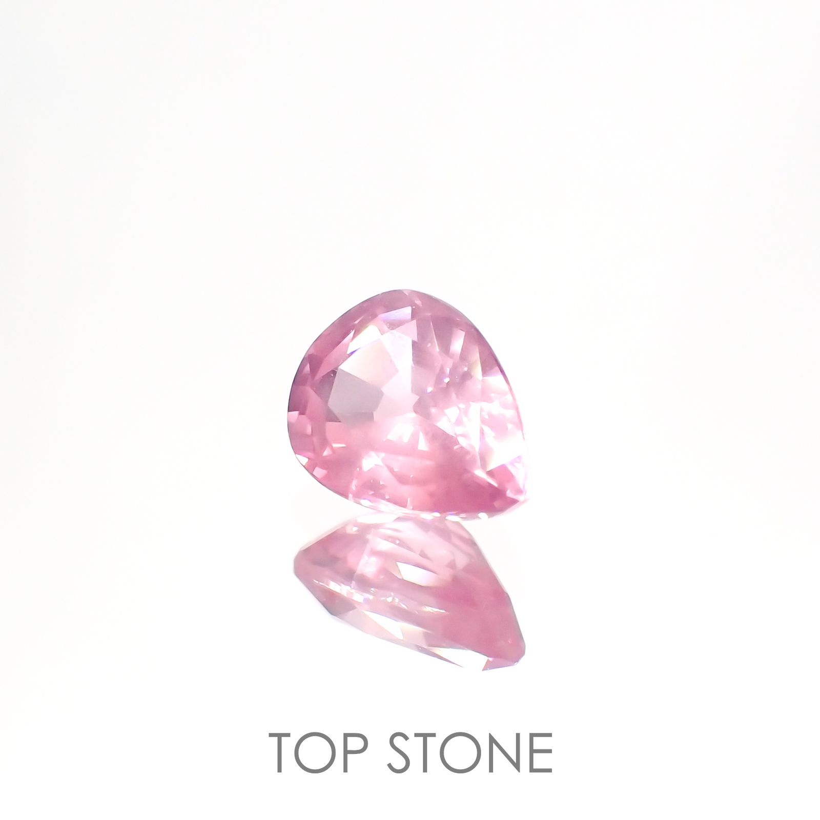 シルキーピンクスピネル タンザニア産 ルース 0.72ct[210912902]6.4×4.8mm前後
