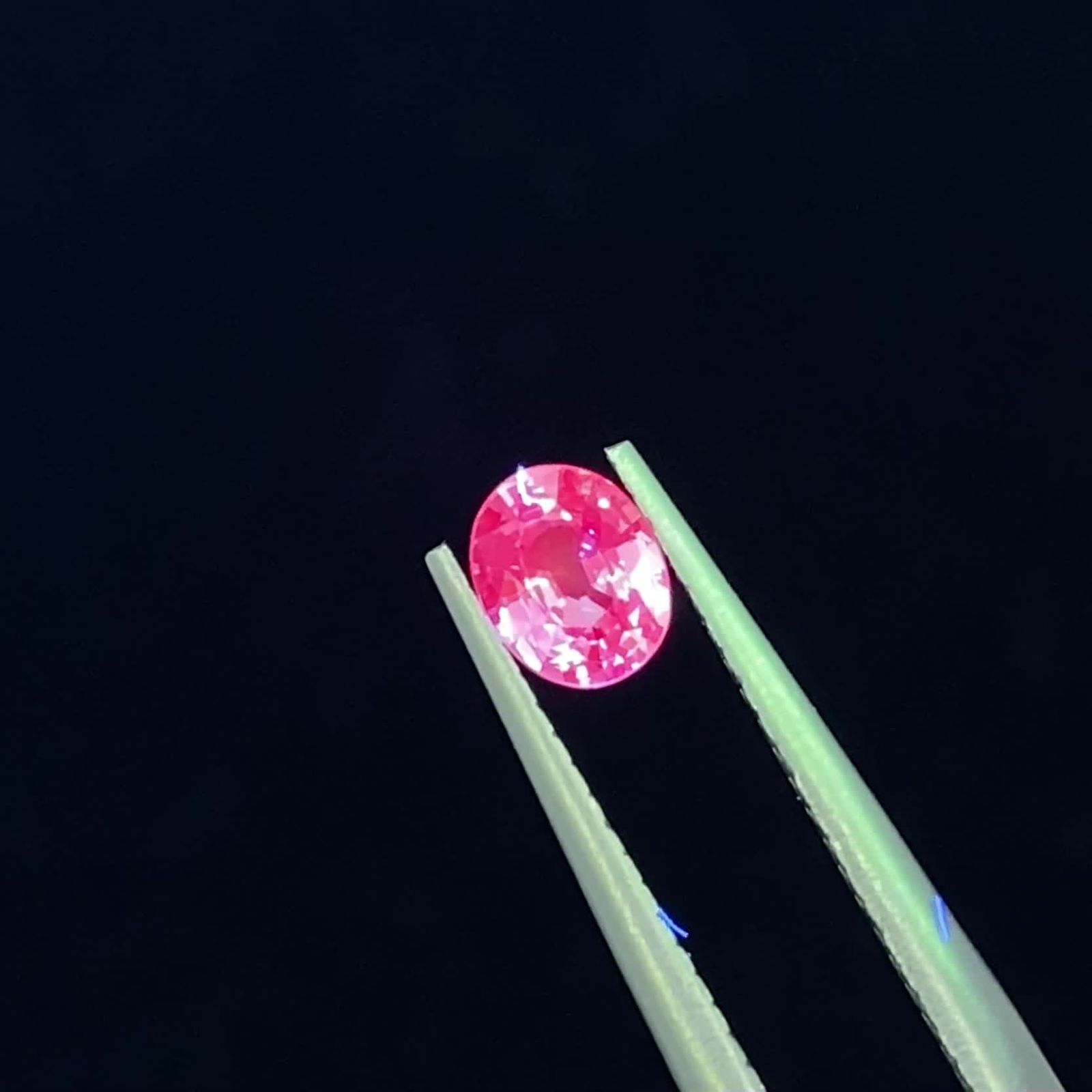 パパラチアサファイア 4.5×3.5mm ルース 中央宝石研究所鑑別書 パパラチアサファイア 4.5×3.5mm ルース 中央宝石研究所鑑別書