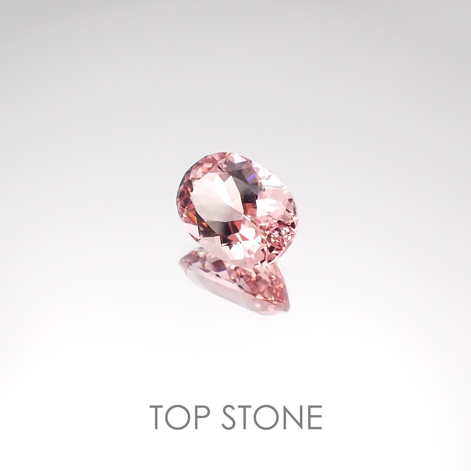 モルガナイト(宝石名モルガナイト) ナイジェリア産 3.038ct ソ付(日独)[20117400]11×8mm前後