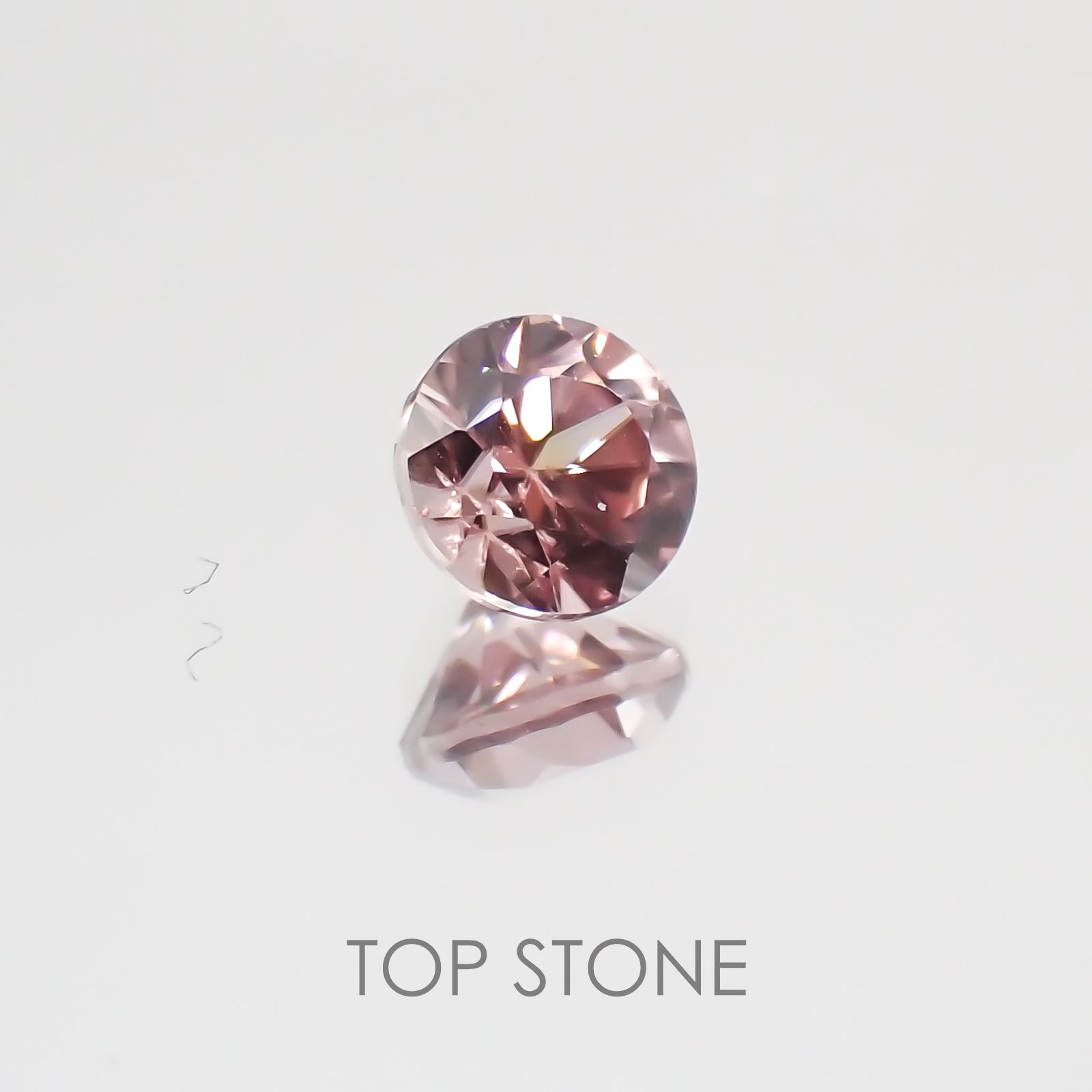 ピンクジルコン(宝石名ジルコン) スリランカ/カンボジア産 0.44ct 識別済[21059375]4×4mm前後