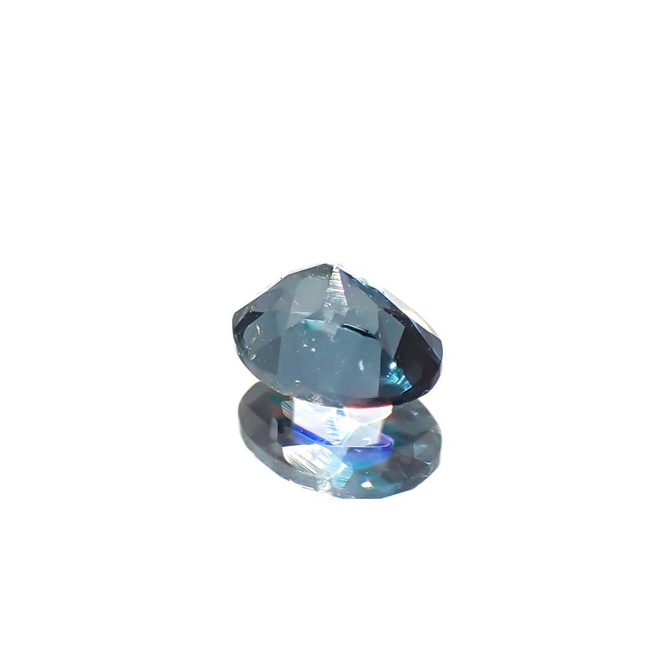 ベキリーブルーガーネット（カラーチェンジガーネット アレキタイプ） マダガスカル・ベキリー産 0.23ct[231224762]4.1x3.1mm前後