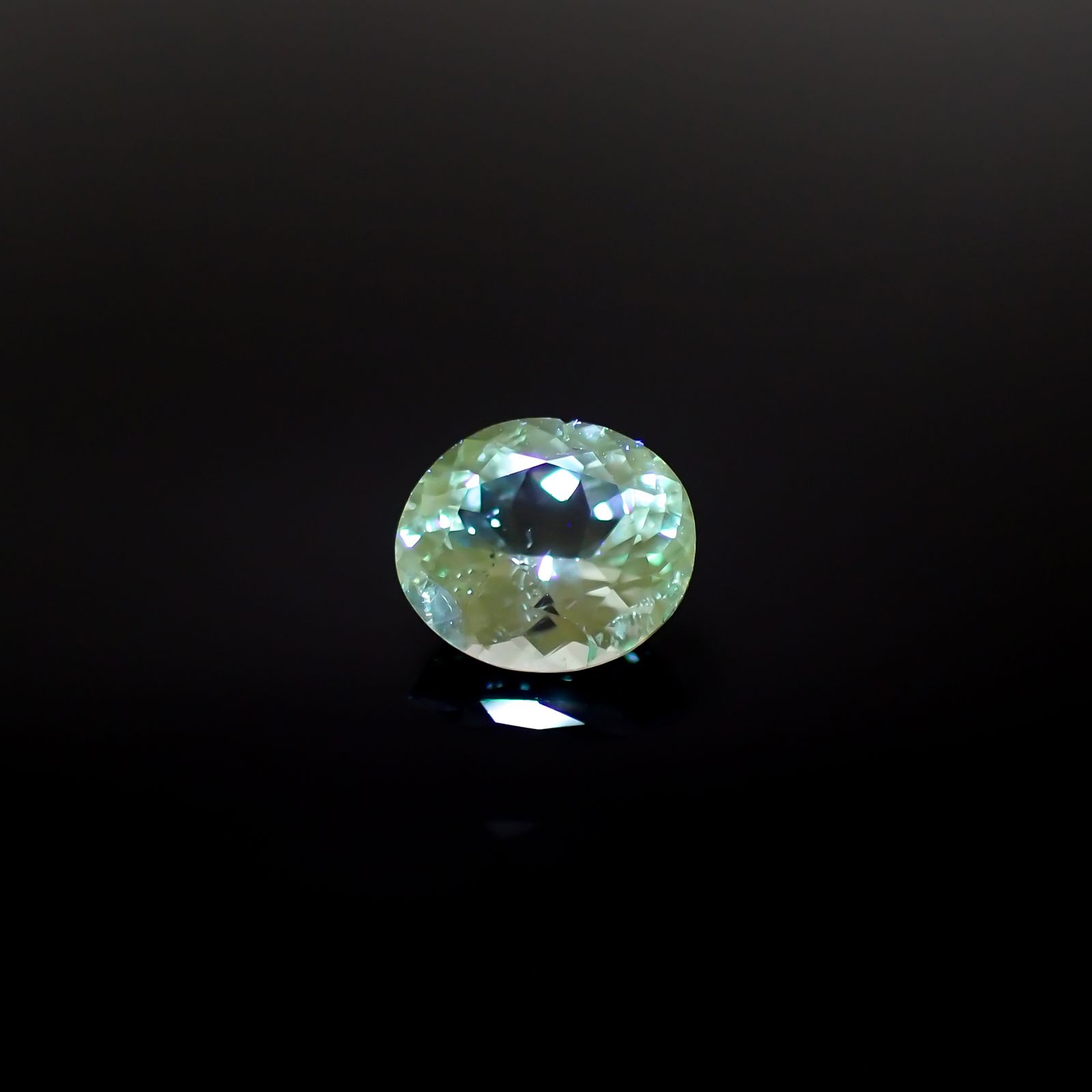 ブルーグリーンコーネルピン タンザニア産 1.15ct[240327011]7.2x6.1mm前後