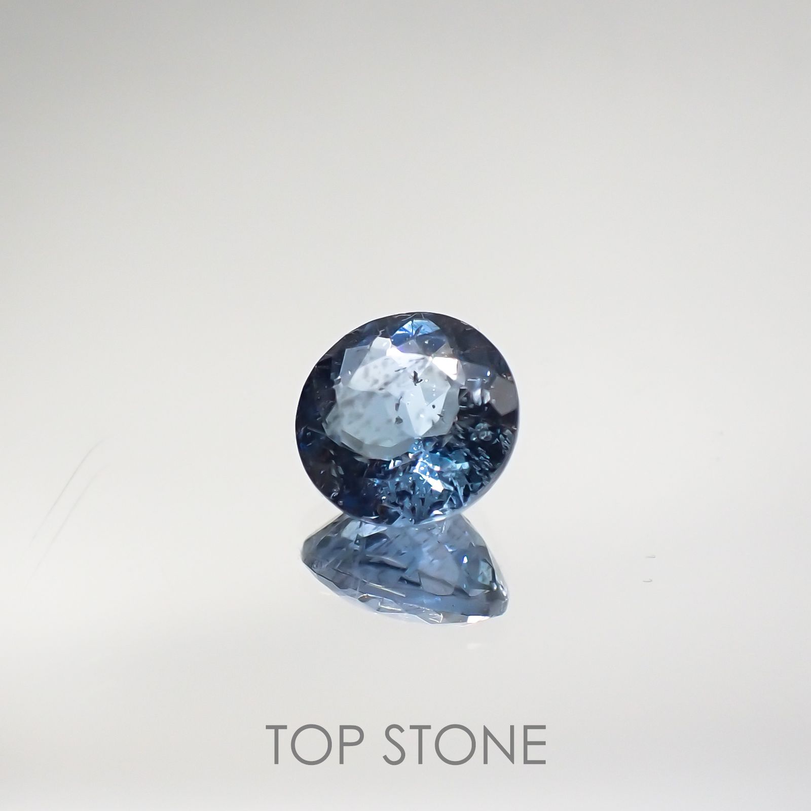 サンタマリアアクアマリン(宝石名アクアマリン) ブラジル産 0.46ct 識別済[210711898]5×5mm前後